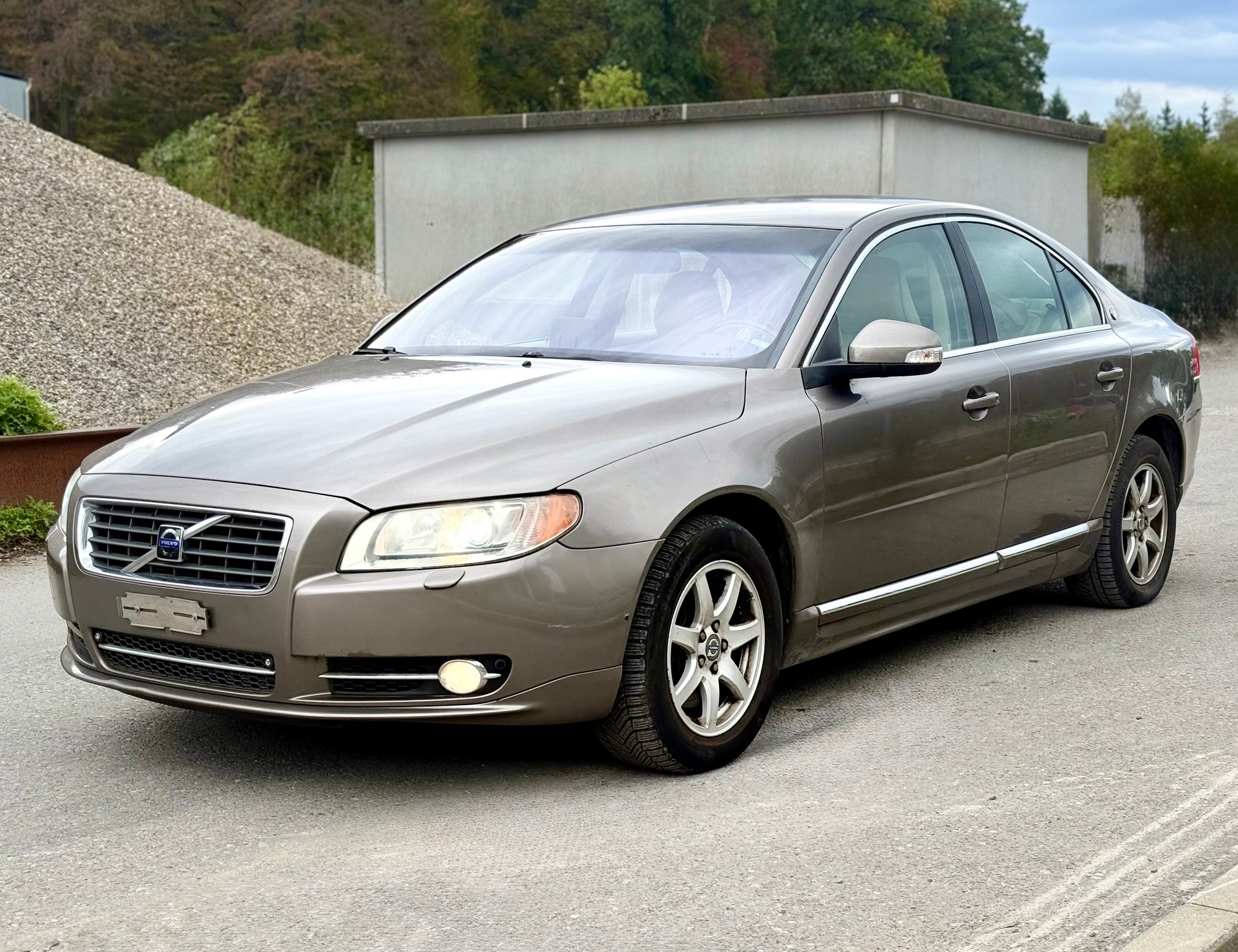 VOLVO S80 D5 AWD EXECUTIVE Geartronic-image-2