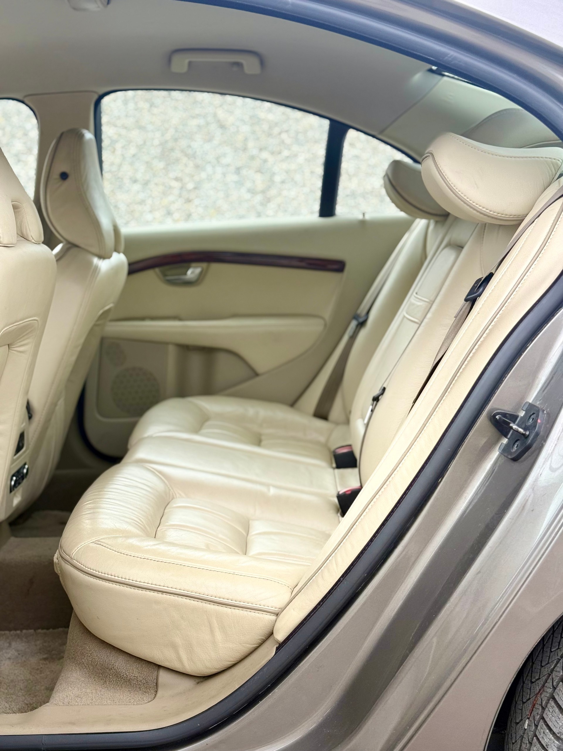 VOLVO S80 D5 AWD EXECUTIVE Geartronic-image-14
