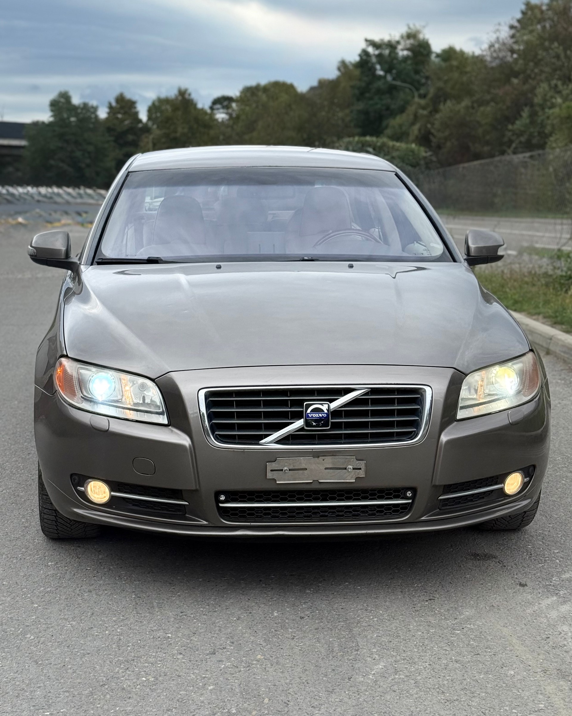 VOLVO S80 D5 AWD EXECUTIVE Geartronic-image-1