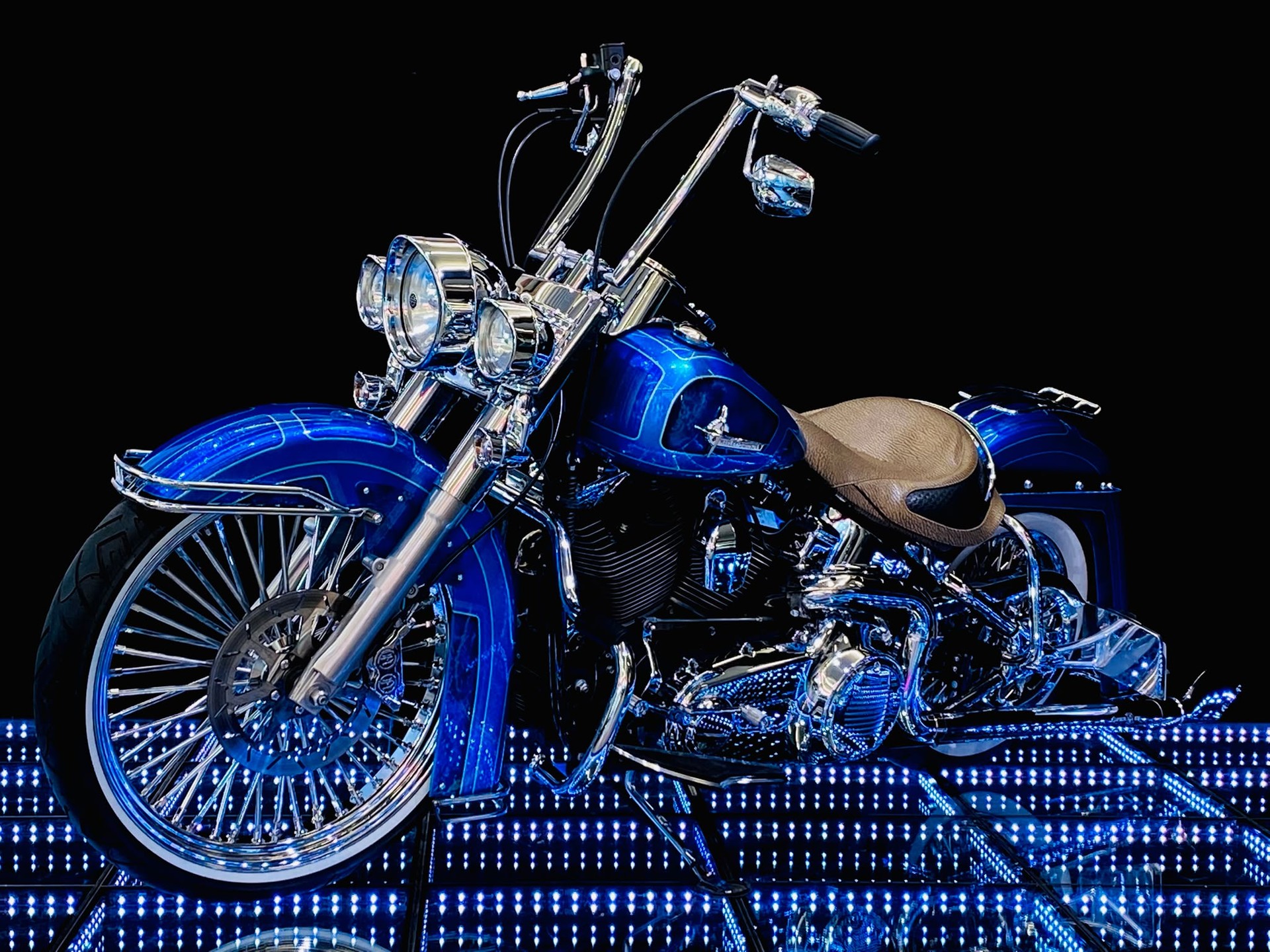 HARLEY-DAVIDSON FLSTC Softail Chicano 35kW Version-showroom-element-1