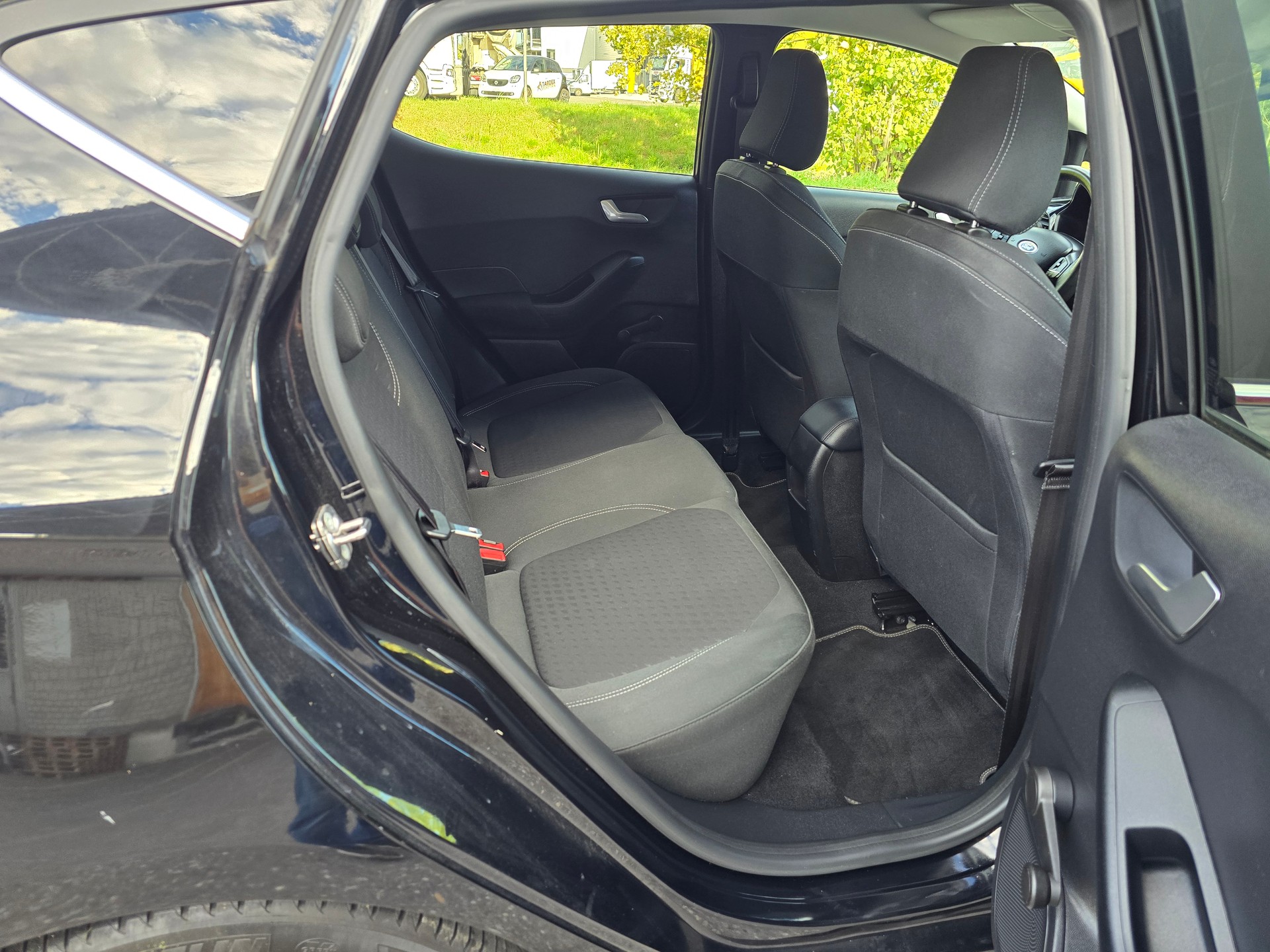 FORD Fiesta 1.0 SCTi Titanium-image-10