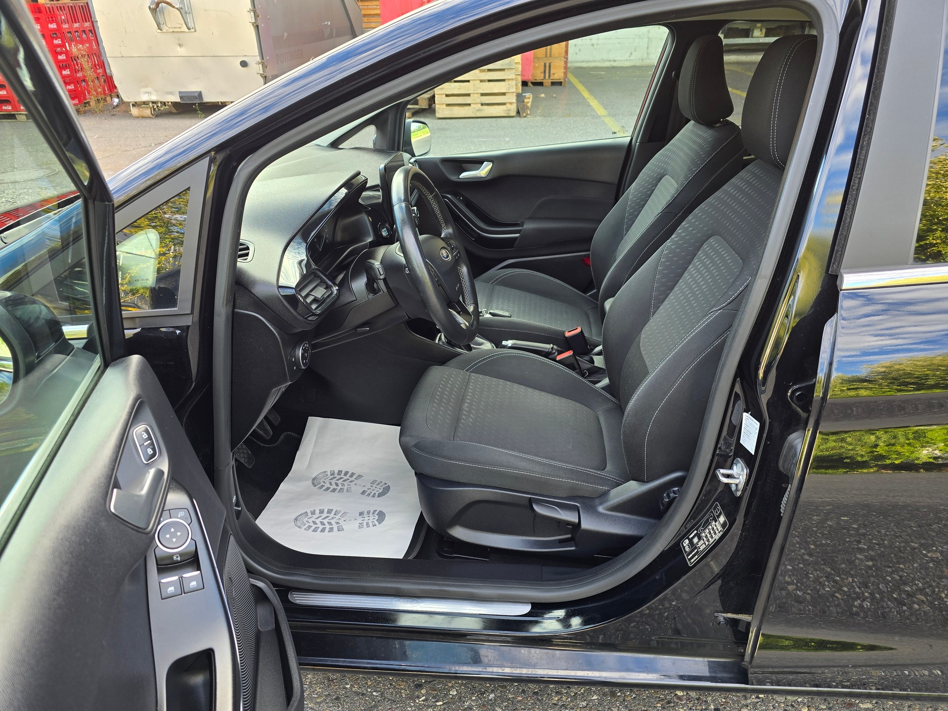 FORD Fiesta 1.0 SCTi Titanium-image-11