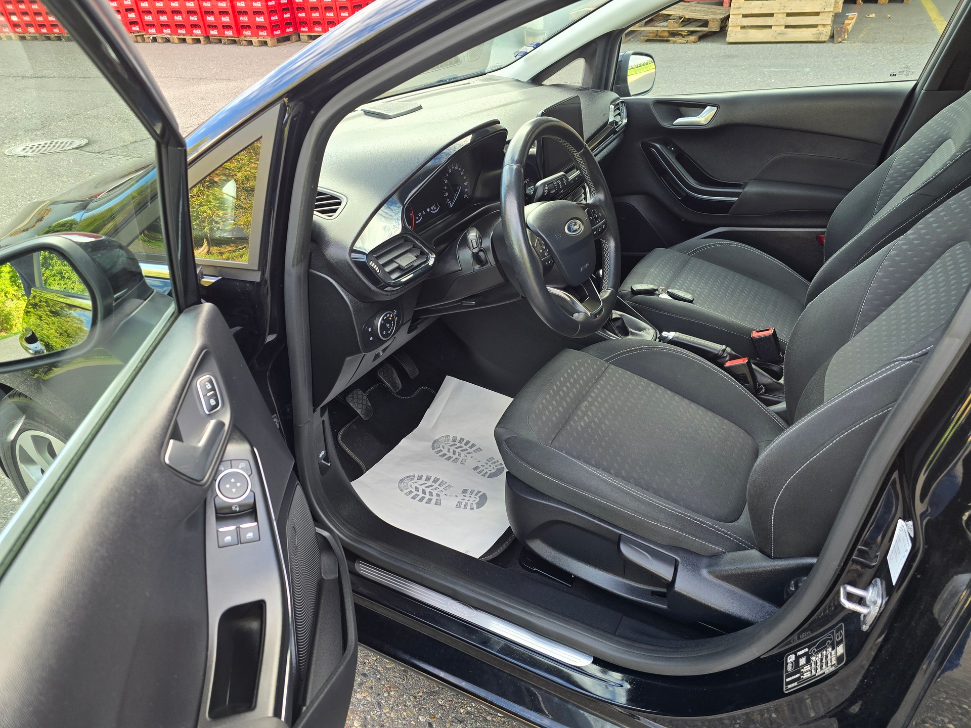 FORD Fiesta 1.0 SCTi Titanium-image-12