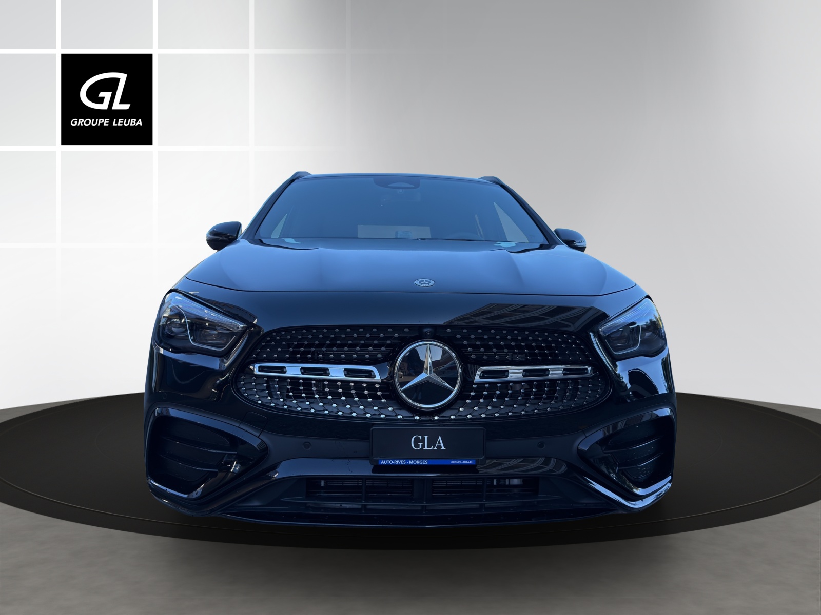 MERCEDES-BENZ GLA 200 Night Star 7G-DCT-image-1