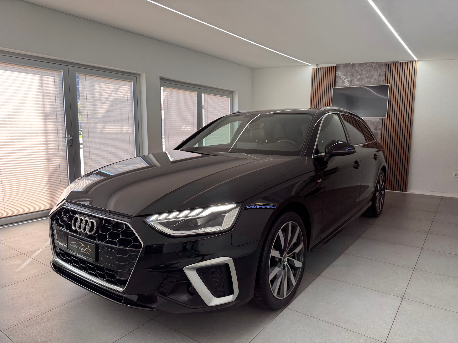 AUDI A4 Avant 40 TDI S line quattro S-tronic*CH-Fahrzeug*