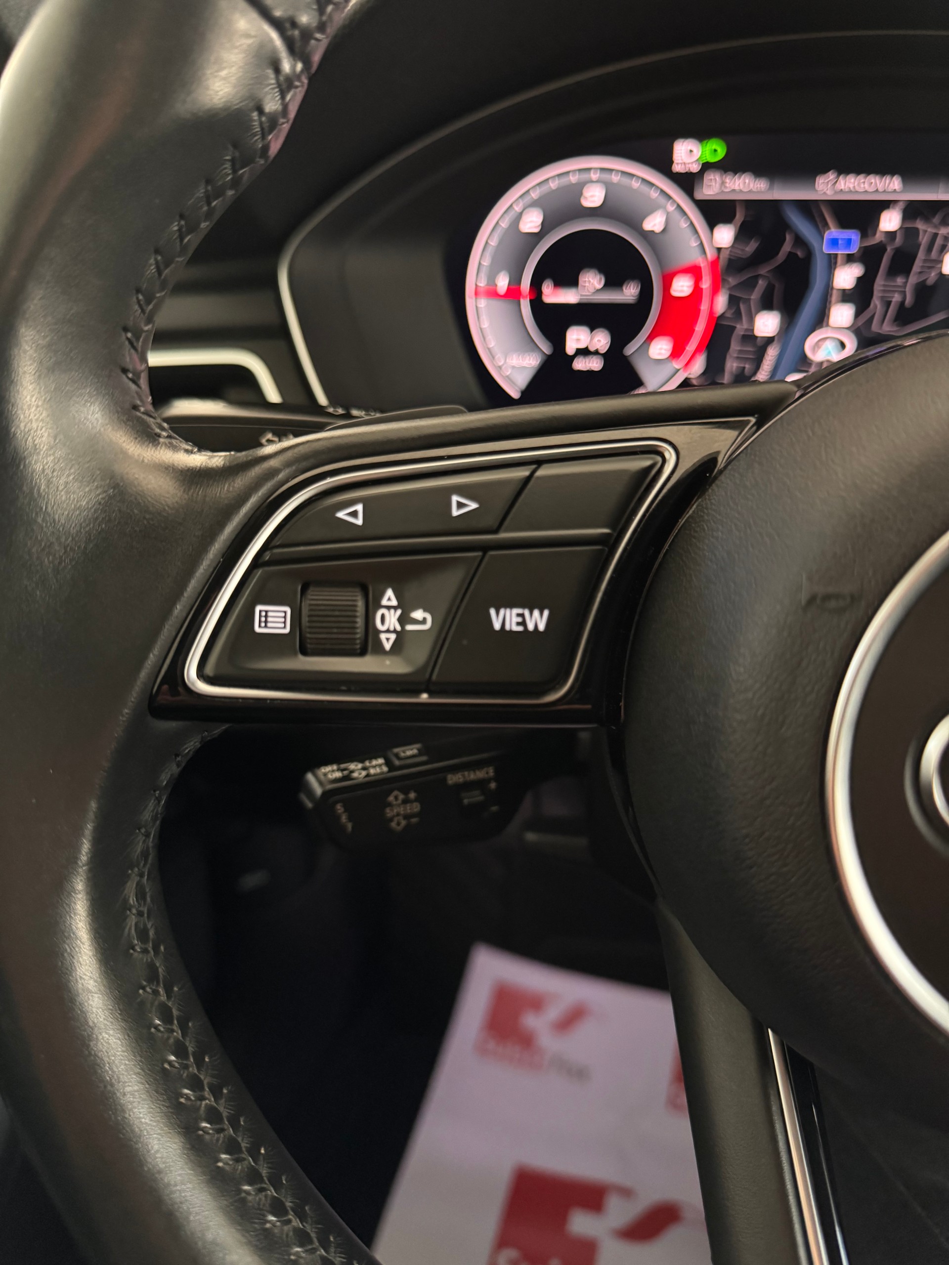 AUDI A4 Avant 40 TDI S line quattro S-tronic*CH-Fahrzeug*-image-12