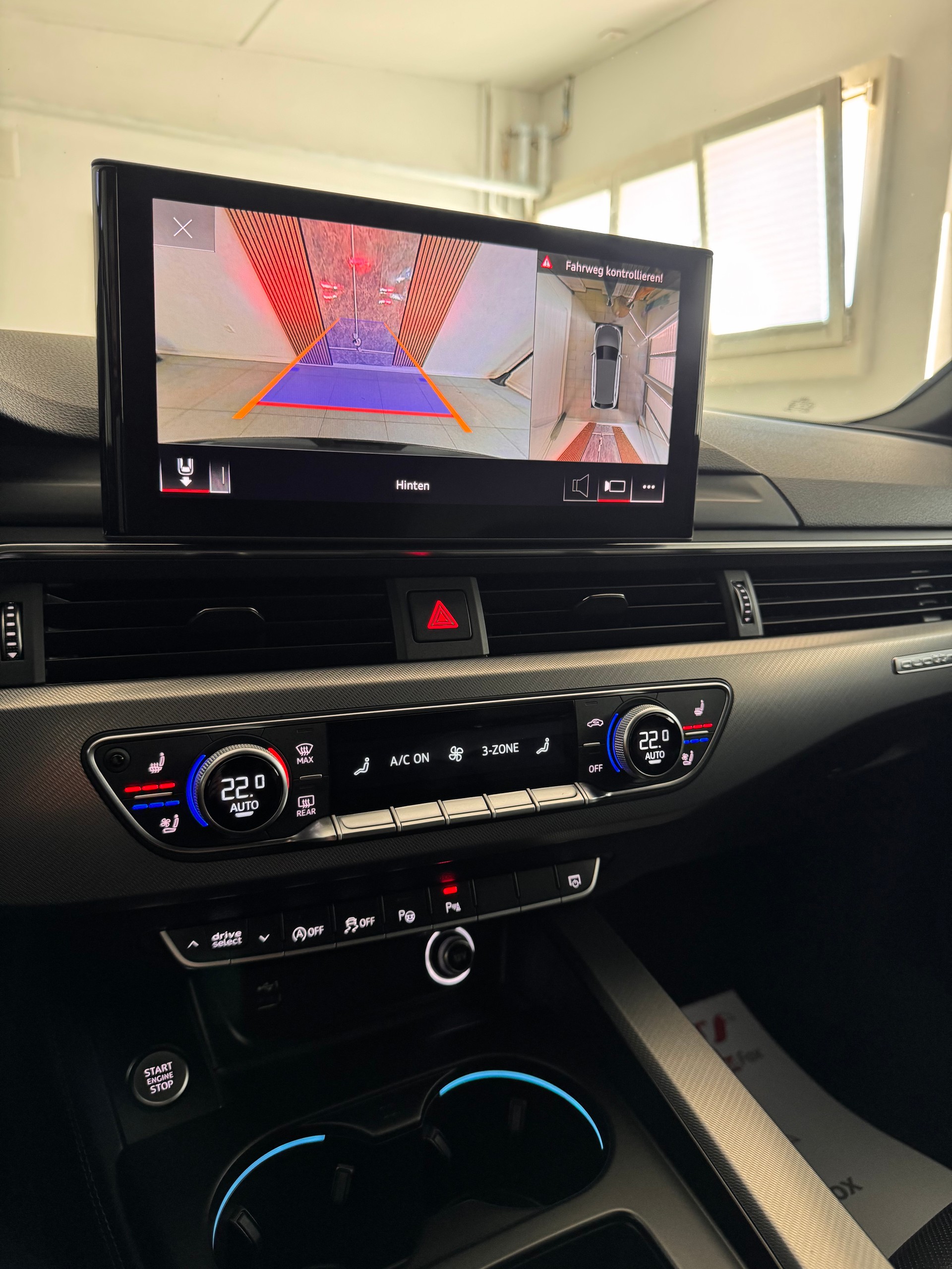 AUDI A4 Avant 40 TDI S line quattro S-tronic*CH-Fahrzeug*-image-21
