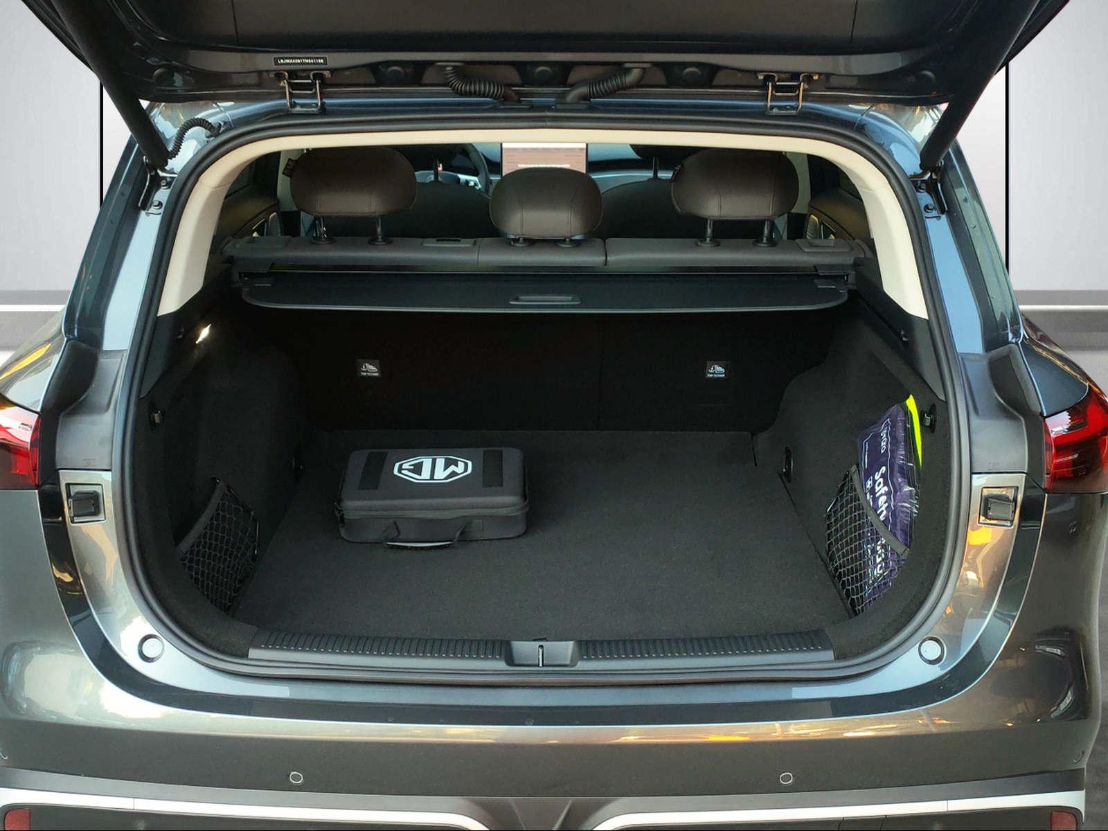 MG S6 EV 77 kWh Luxury 4WD-image-13