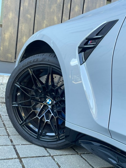 BMW M3 Touring xDrive Competition M-image-14
