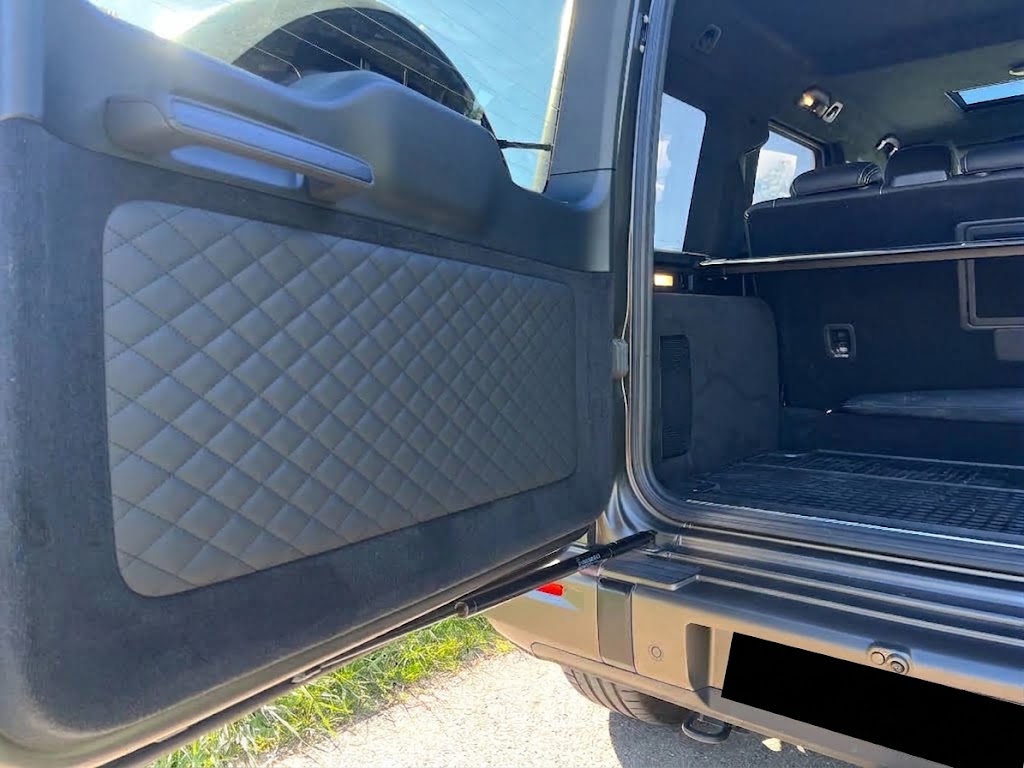 MERCEDES-BENZ G 450 d AMG Line-image-5