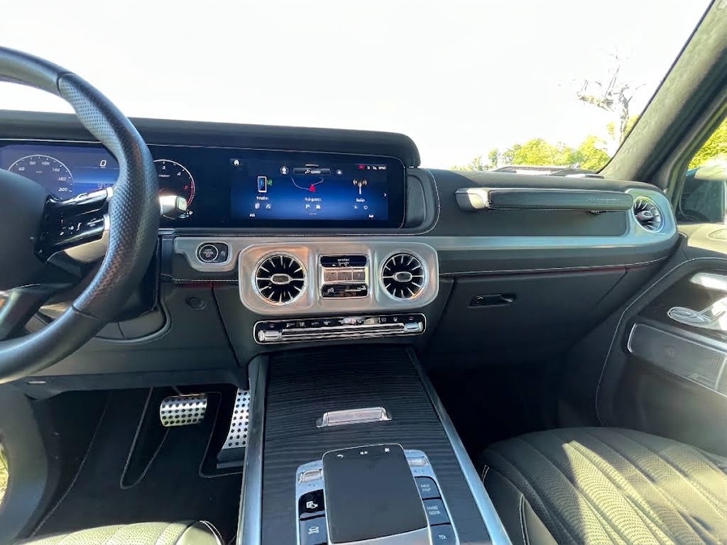 MERCEDES-BENZ G 450 d AMG Line-image-2