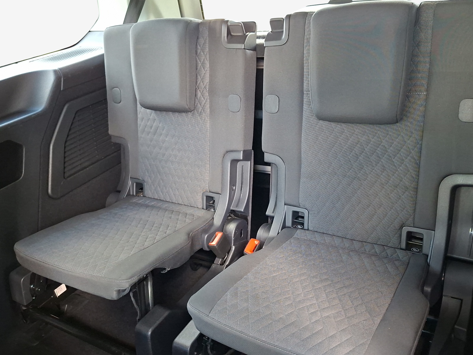 VW Caddy Maxi 1.5 TSI Plug in Hybrid Life DSG-image-15