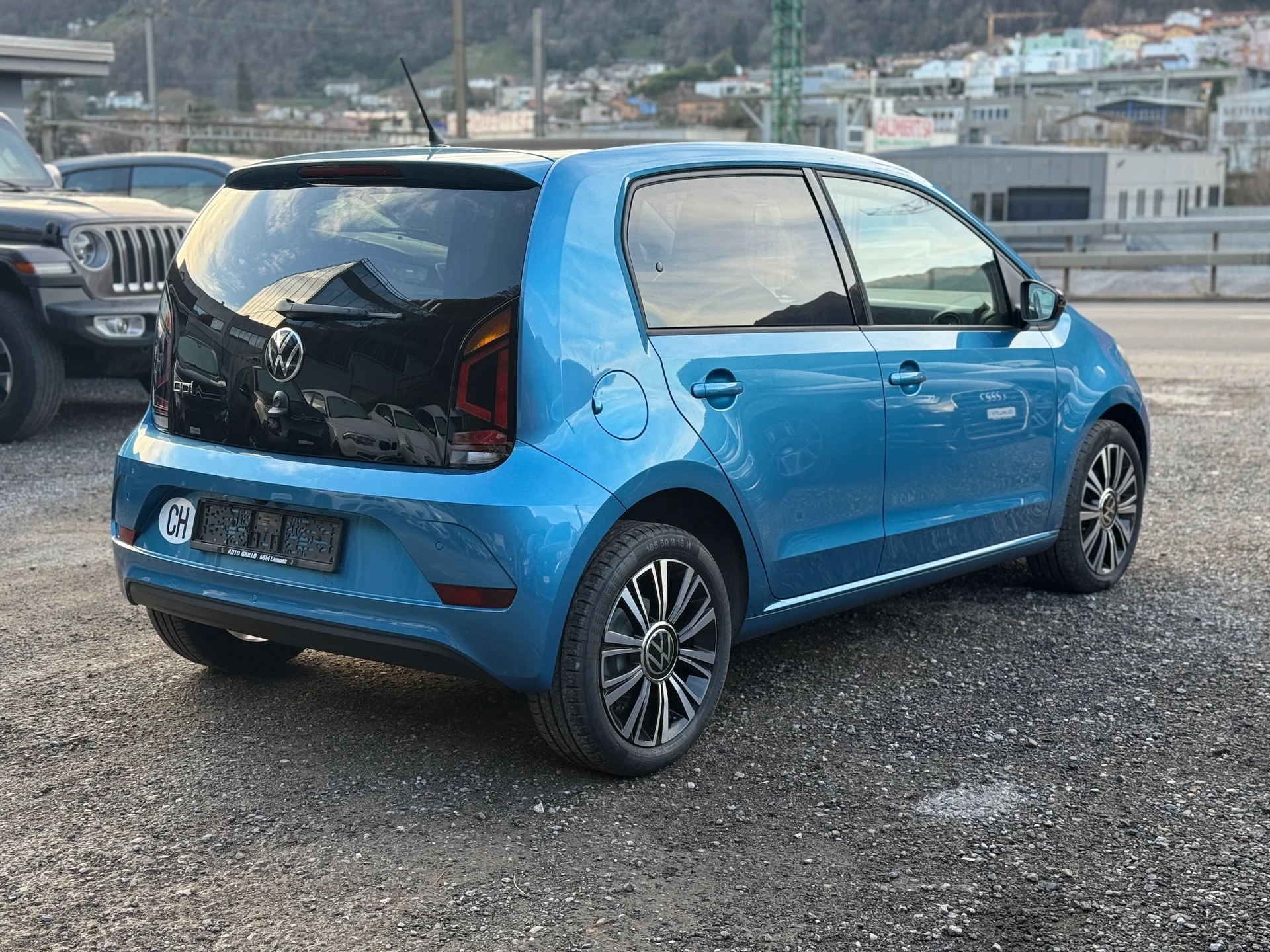 VW Up 1.0 MPI move up-image-3