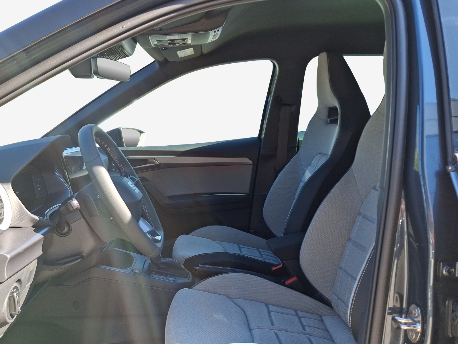 SEAT Arona 1.5 Eco TSI Move FR DSG-image-7