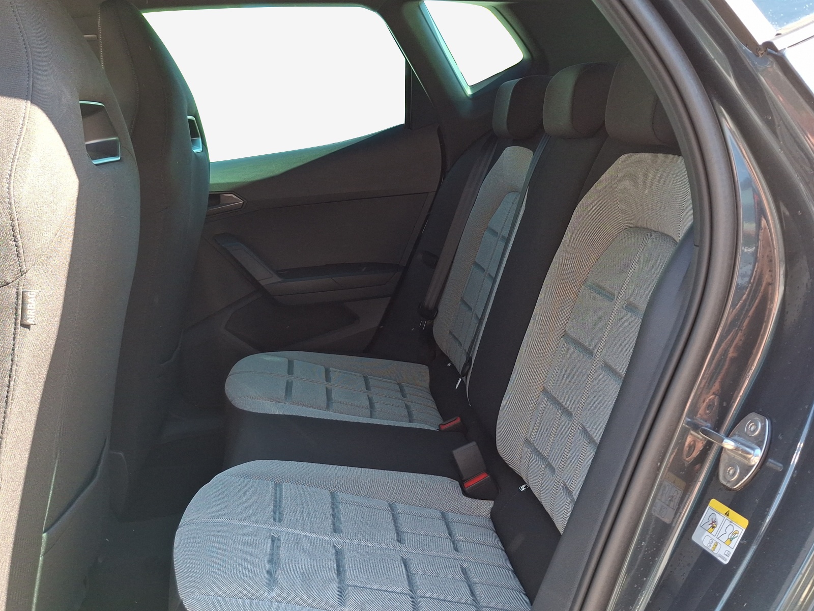 SEAT Arona 1.5 Eco TSI Move FR DSG-image-11