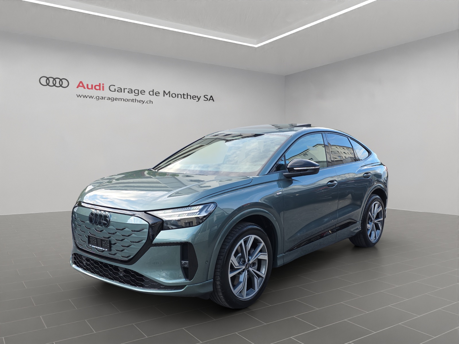 AUDI Q4 Sportback e-tron quattro performance Swiss Ski-image-0