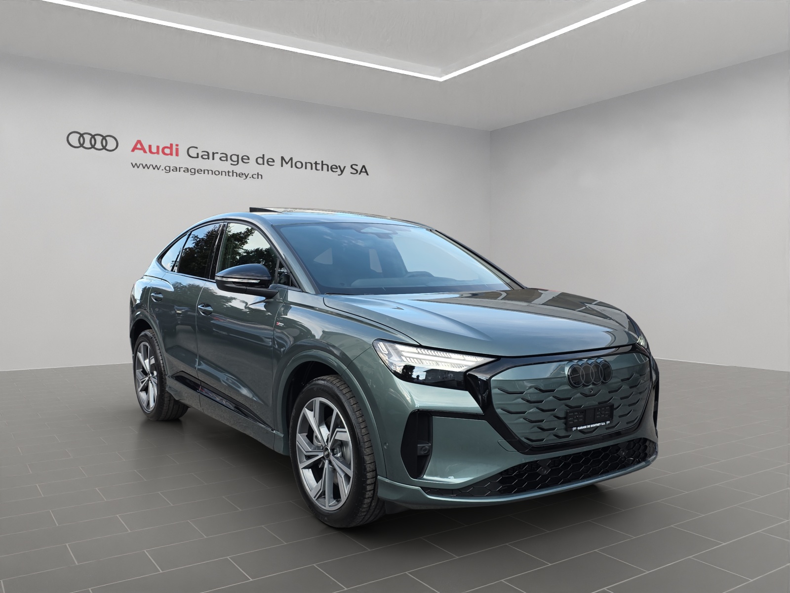 AUDI Q4 Sportback e-tron quattro performance Swiss Ski-image-2