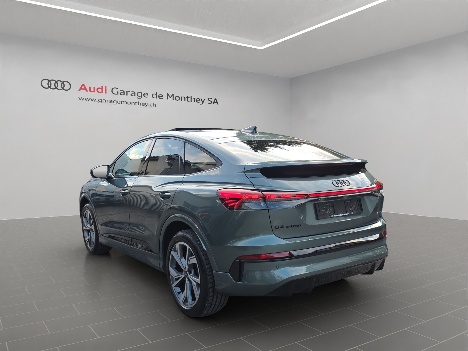 AUDI Q4 Sportback e-tron quattro performance Swiss Ski-image-5