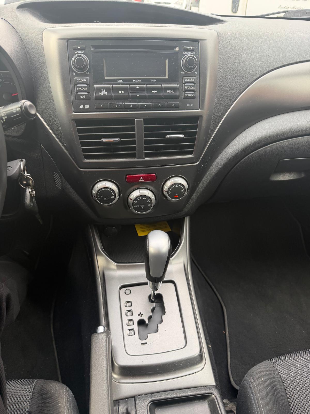SUBARU Impreza 2.0R Limited S-image-11