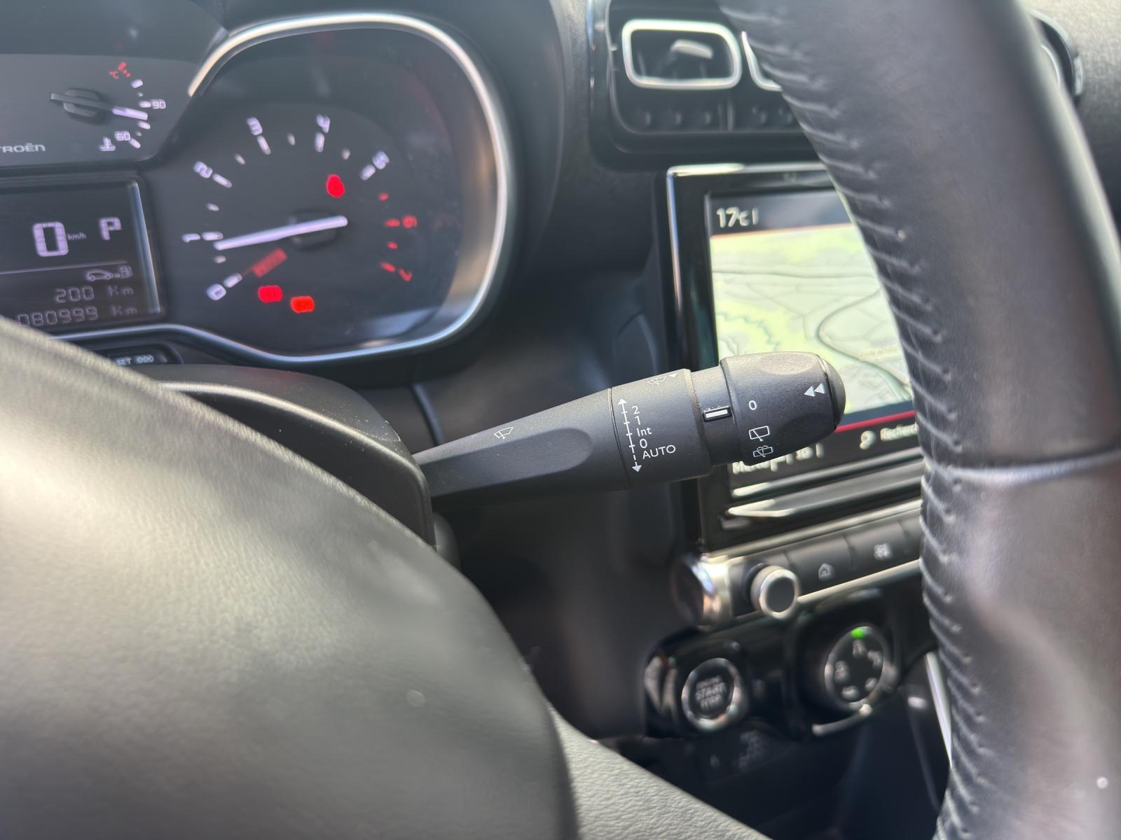 CITROEN C3 Aircross 1.2 130 Shine-image-15
