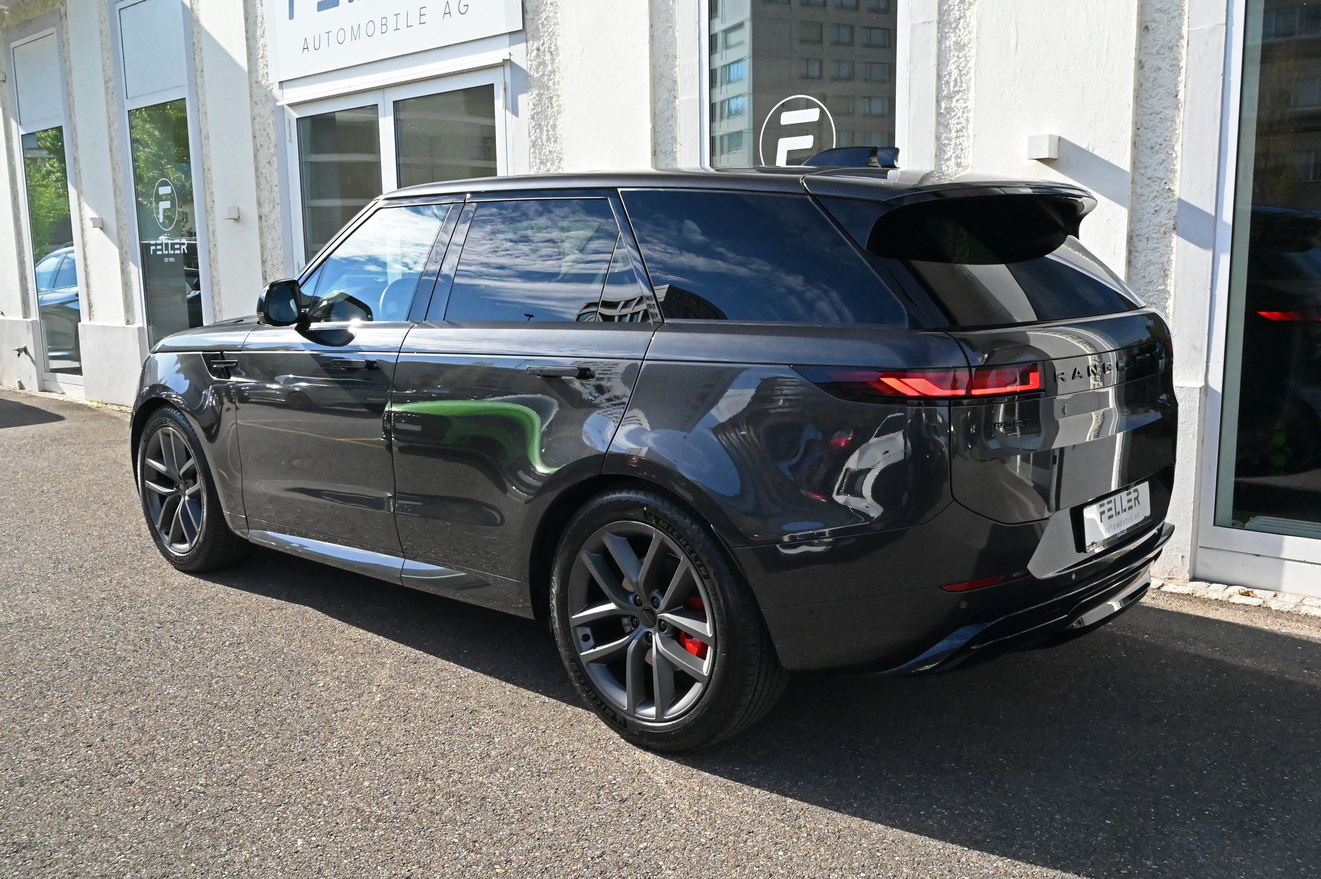 LAND ROVER Range Rover Sport D300 3.0 TD6 MHEV Dynamic SE Automatic-image-7