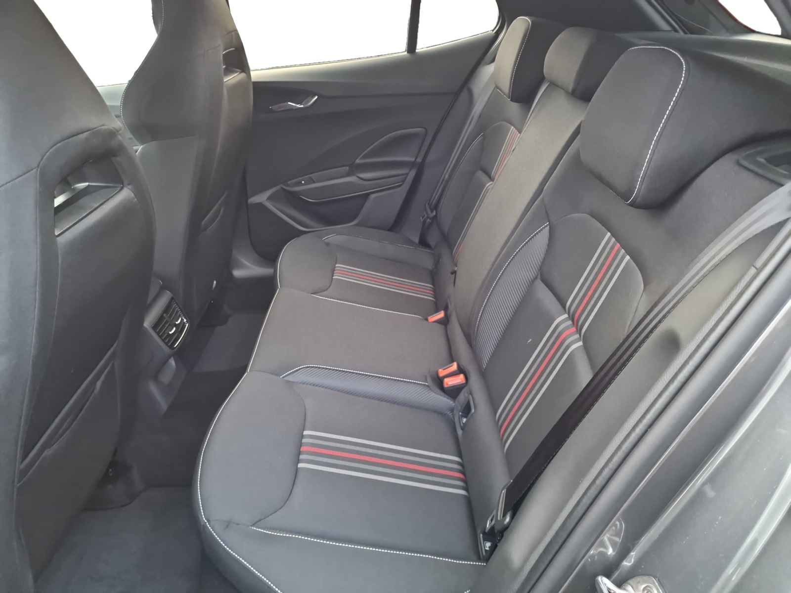 SKODA Fabia 1.0 TSI Monte Carlo DSG MY 2027-image-23