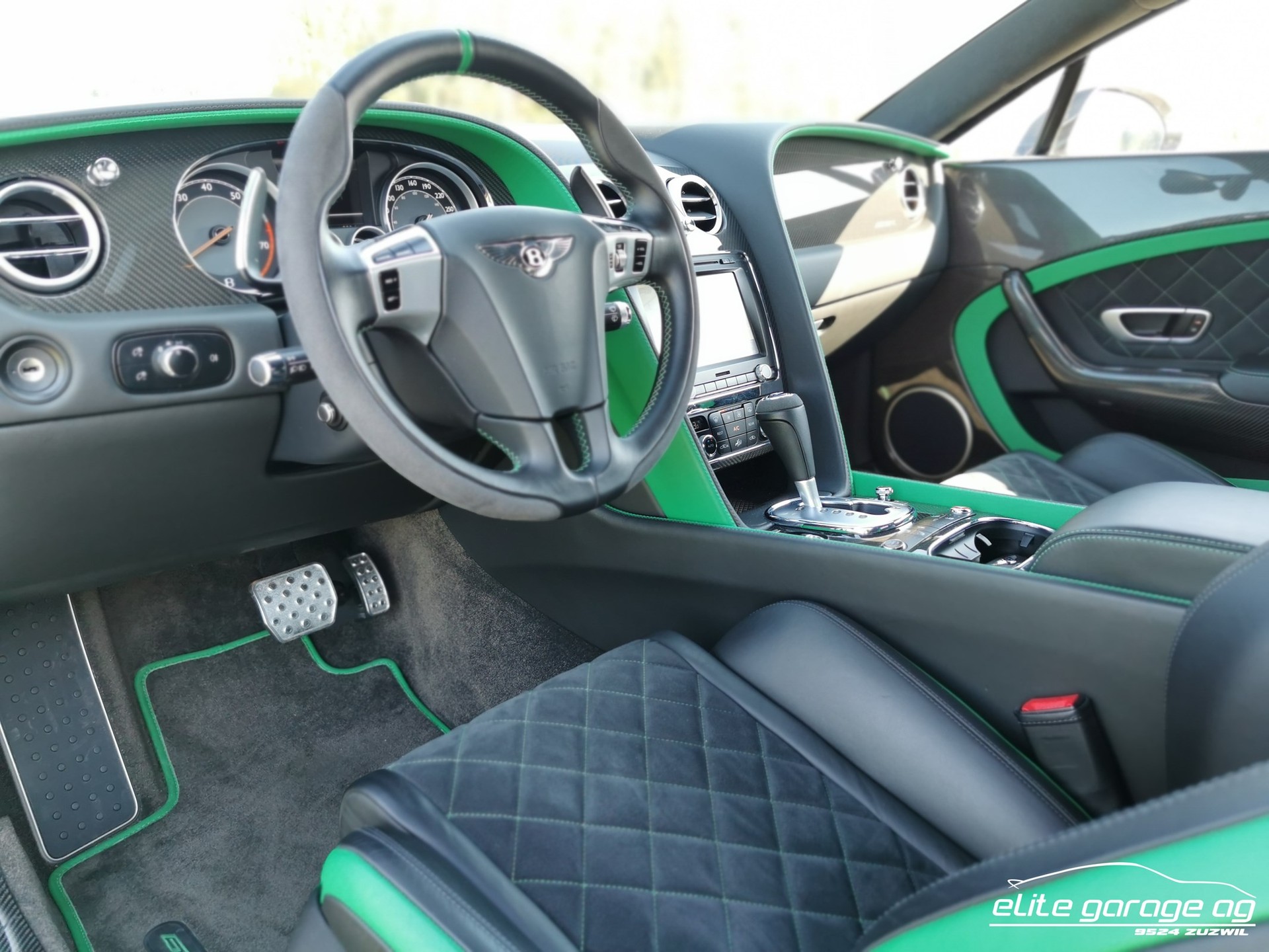 BENTLEY Continental GT3-R-image-12