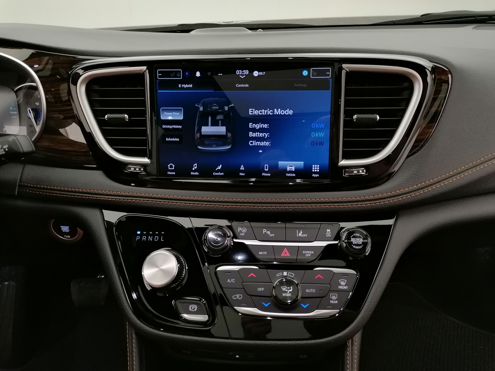 CHRYSLER Pacifica Pinnacle 3.6l Plug-In-Hybrid-image-13