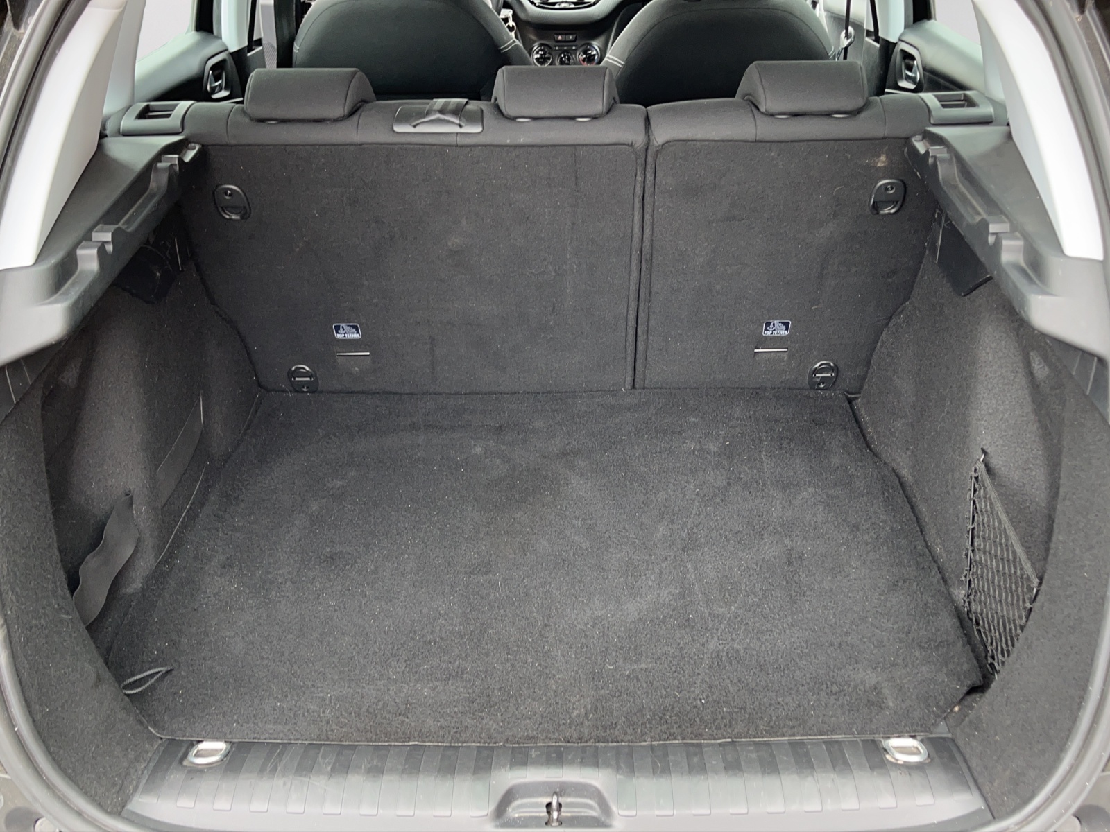 PEUGEOT 2008 1.2 PureTech Active EAT6-image-12
