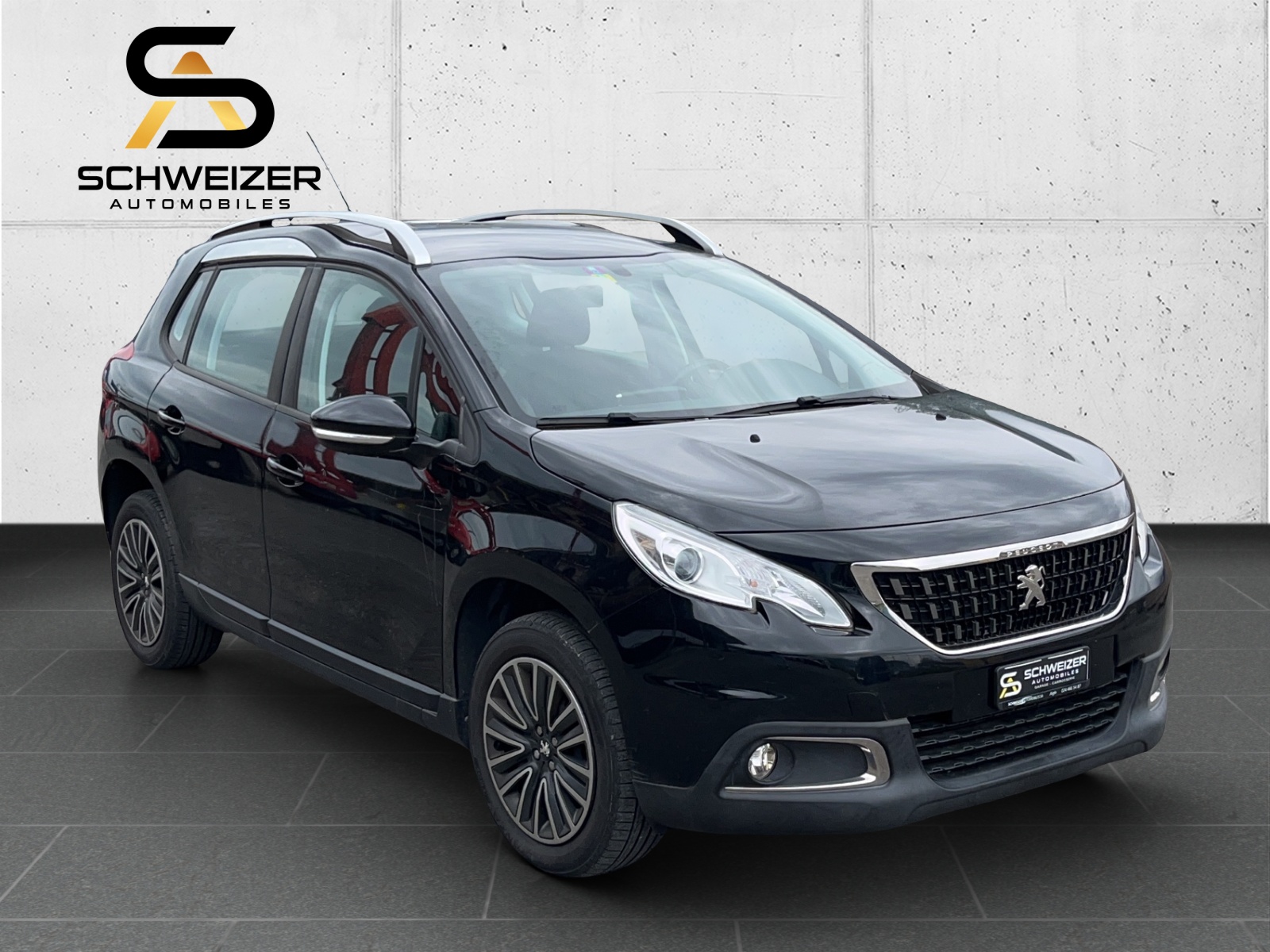 PEUGEOT 2008 1.2 PureTech Active EAT6-image-1