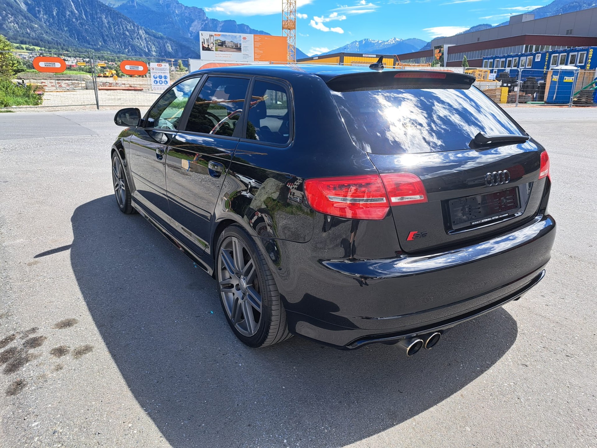 AUDI S3 Sportback 2.0 TFSI quattro-image-3