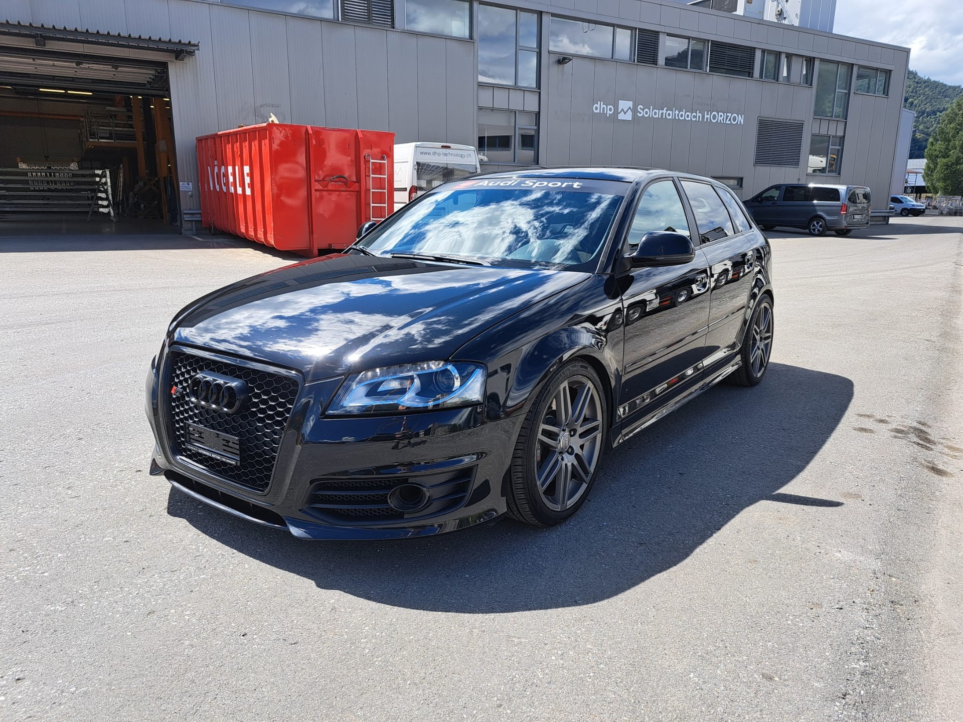 AUDI S3 Sportback 2.0 TFSI quattro-image-0