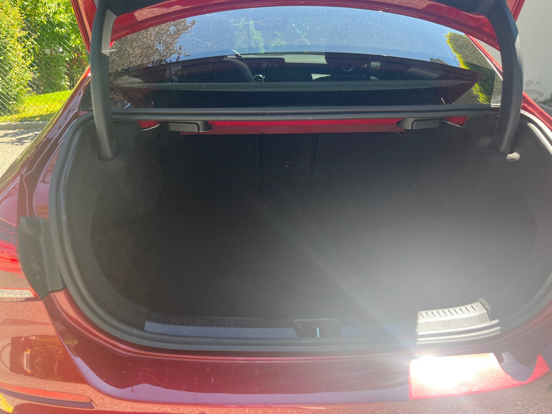 MERCEDES-BENZ A 220 d 4Matic Progressive 8G-DCT-image-4