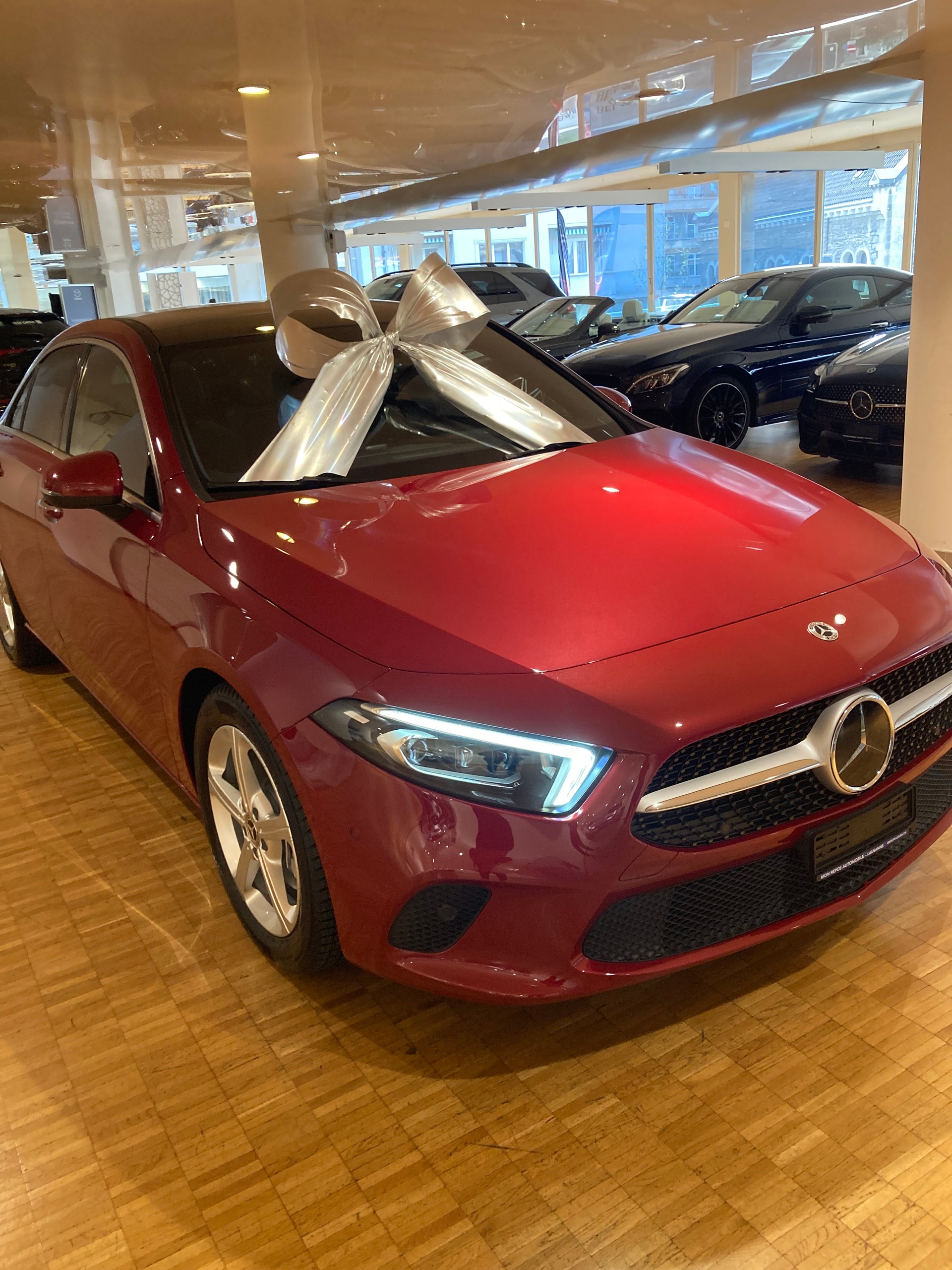 MERCEDES-BENZ A 220 d 4Matic Progressive 8G-DCT-image-1