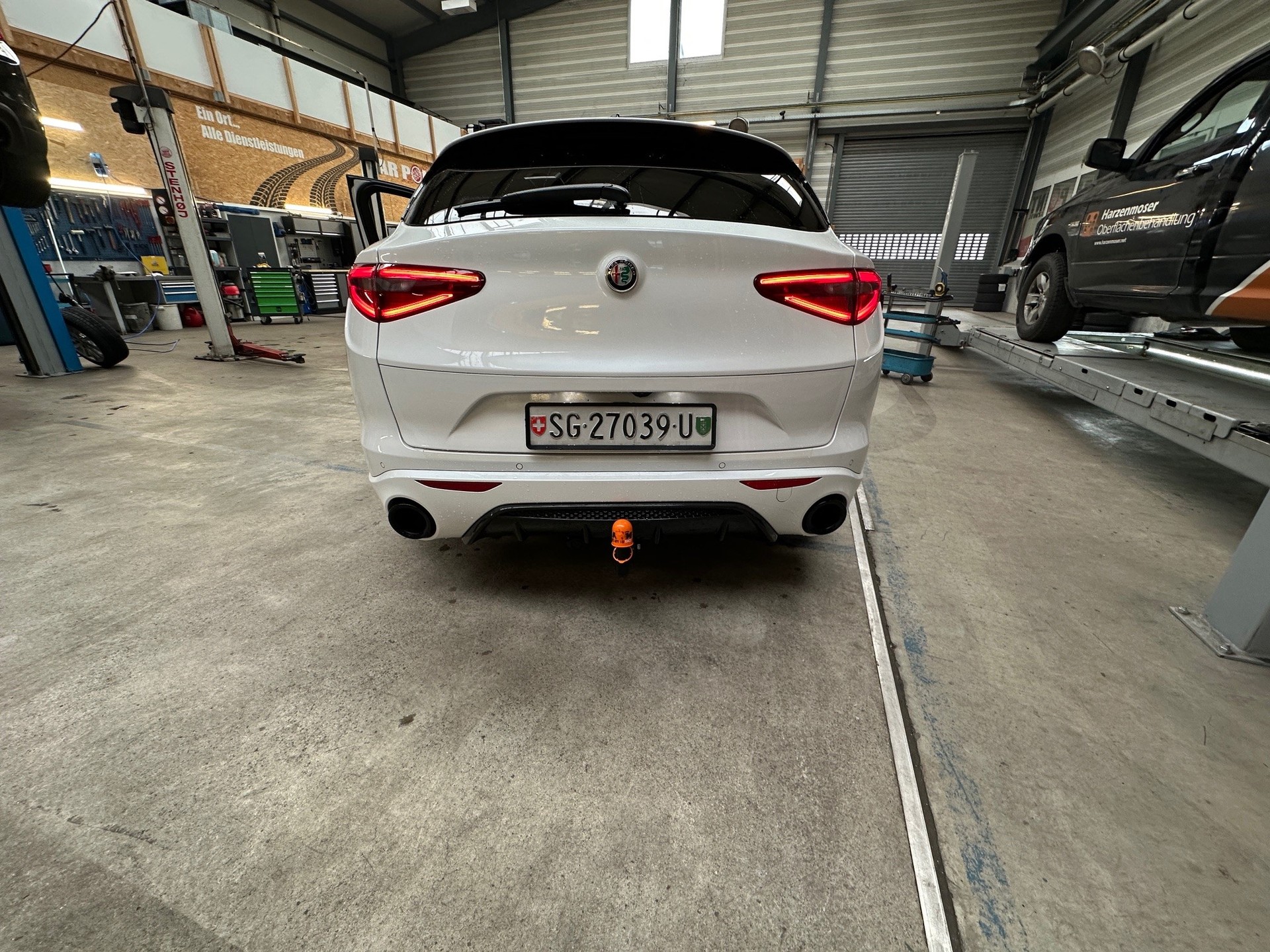 ALFA ROMEO Stelvio 2.0 Veloce TI Q4 Automatic-image-9