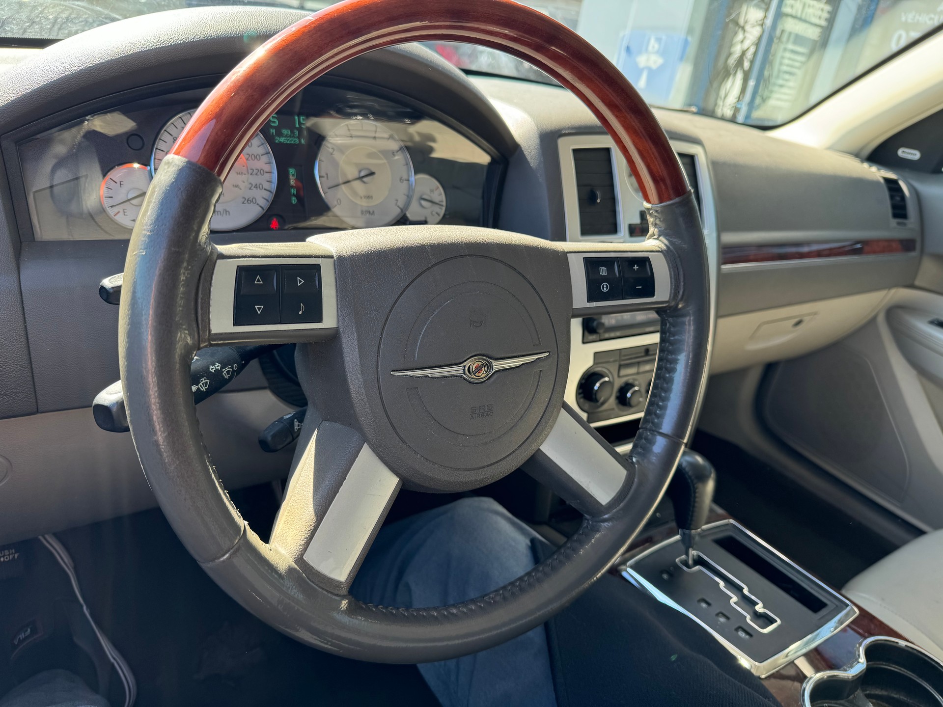 CHRYSLER 300C T 3.5 V6 AWD-image-14