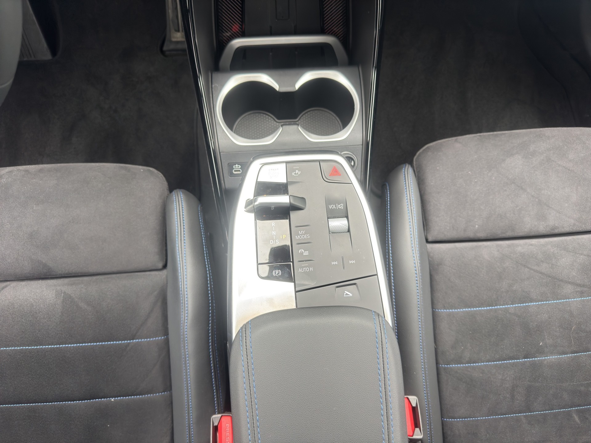 BMW X2 xDrive 20d 48V M Sport-image-10