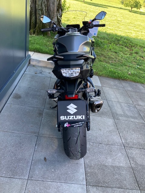 SUZUKI GT-image-2