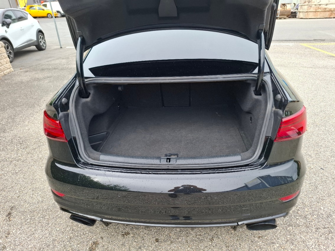 AUDI RS3 Limousine 2.5 TSI quattro S-tronic-image-8