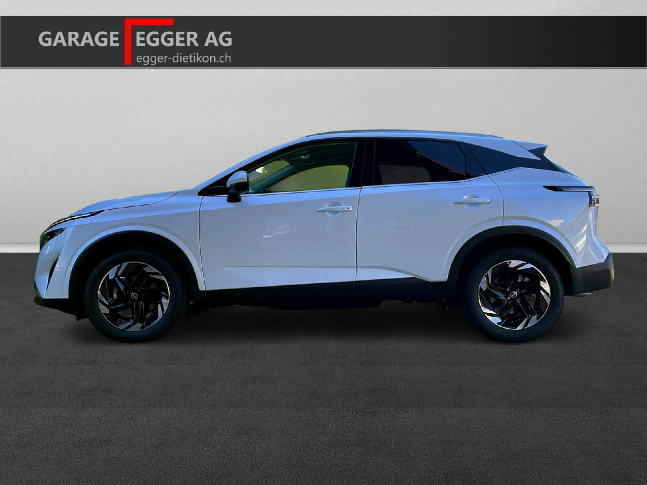 NISSAN Qashqai 1.3 DIG-T N-Connecta 4x4-image-1