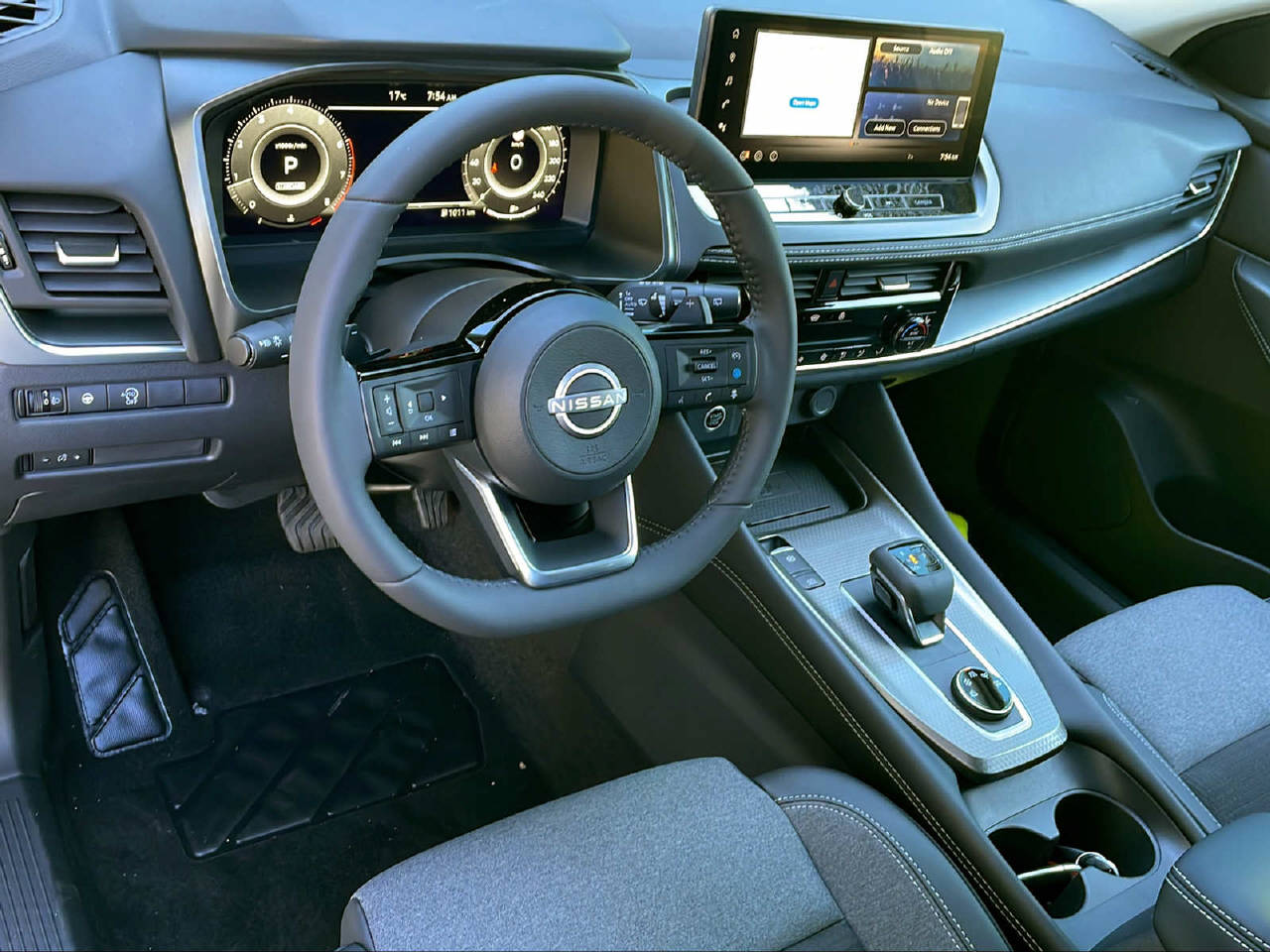 NISSAN Qashqai 1.3 DIG-T N-Connecta 4x4-image-5