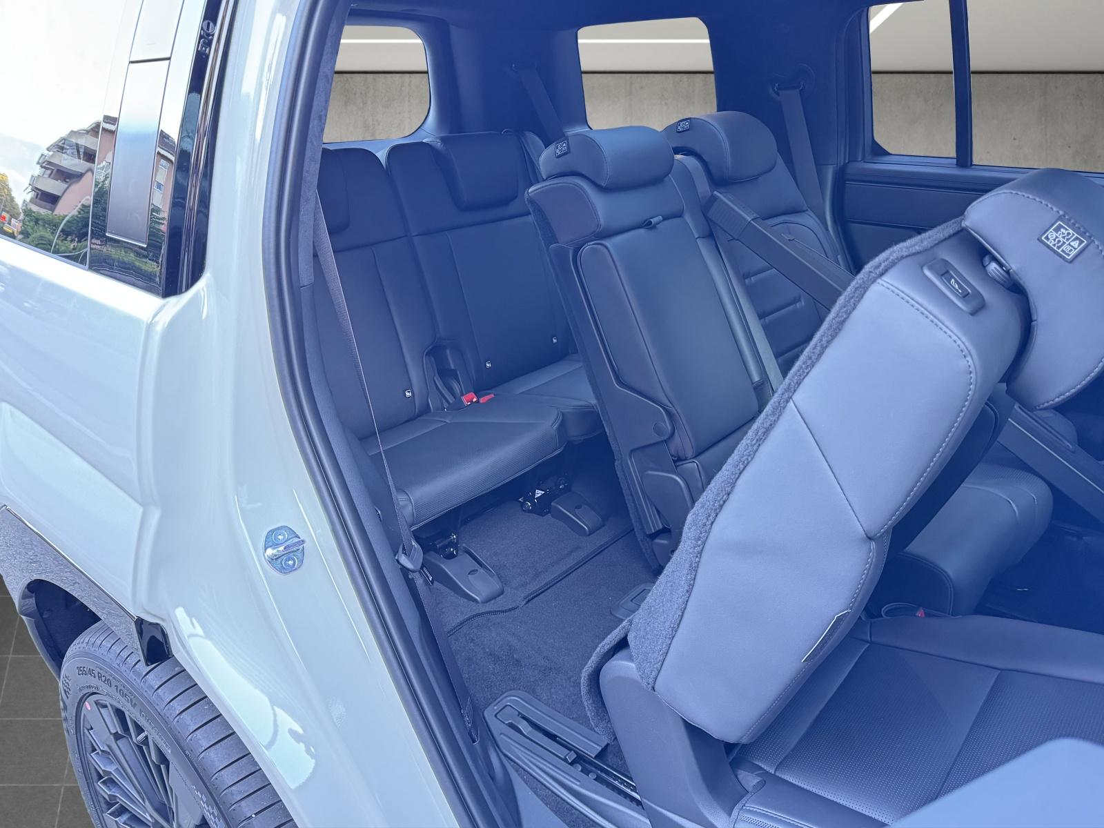 HYUNDAI Santa Fe 1.6 T-GDi HEV Calligraphy-image-12