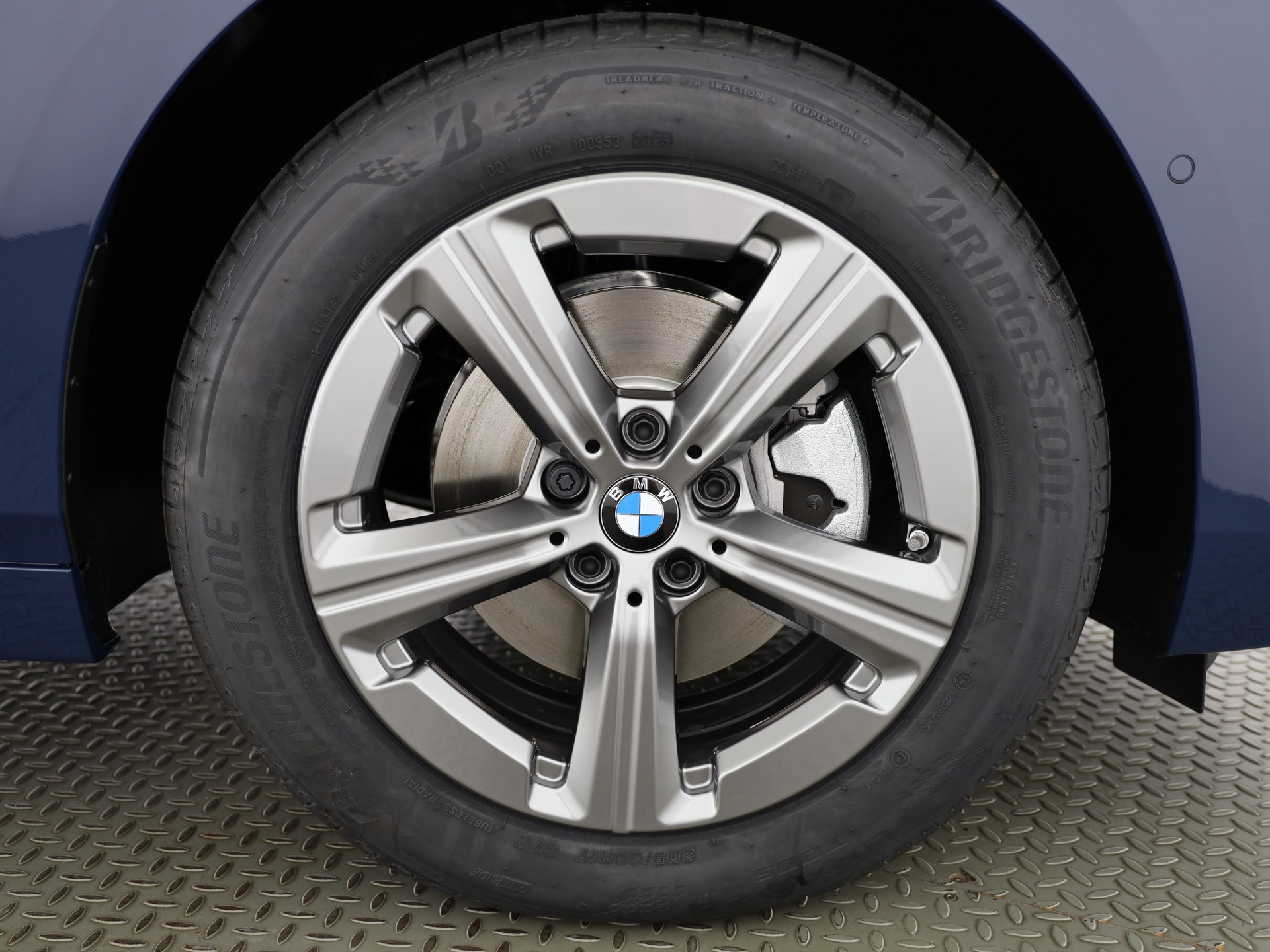 BMW 225e xDrive Act. Tourer-image-19