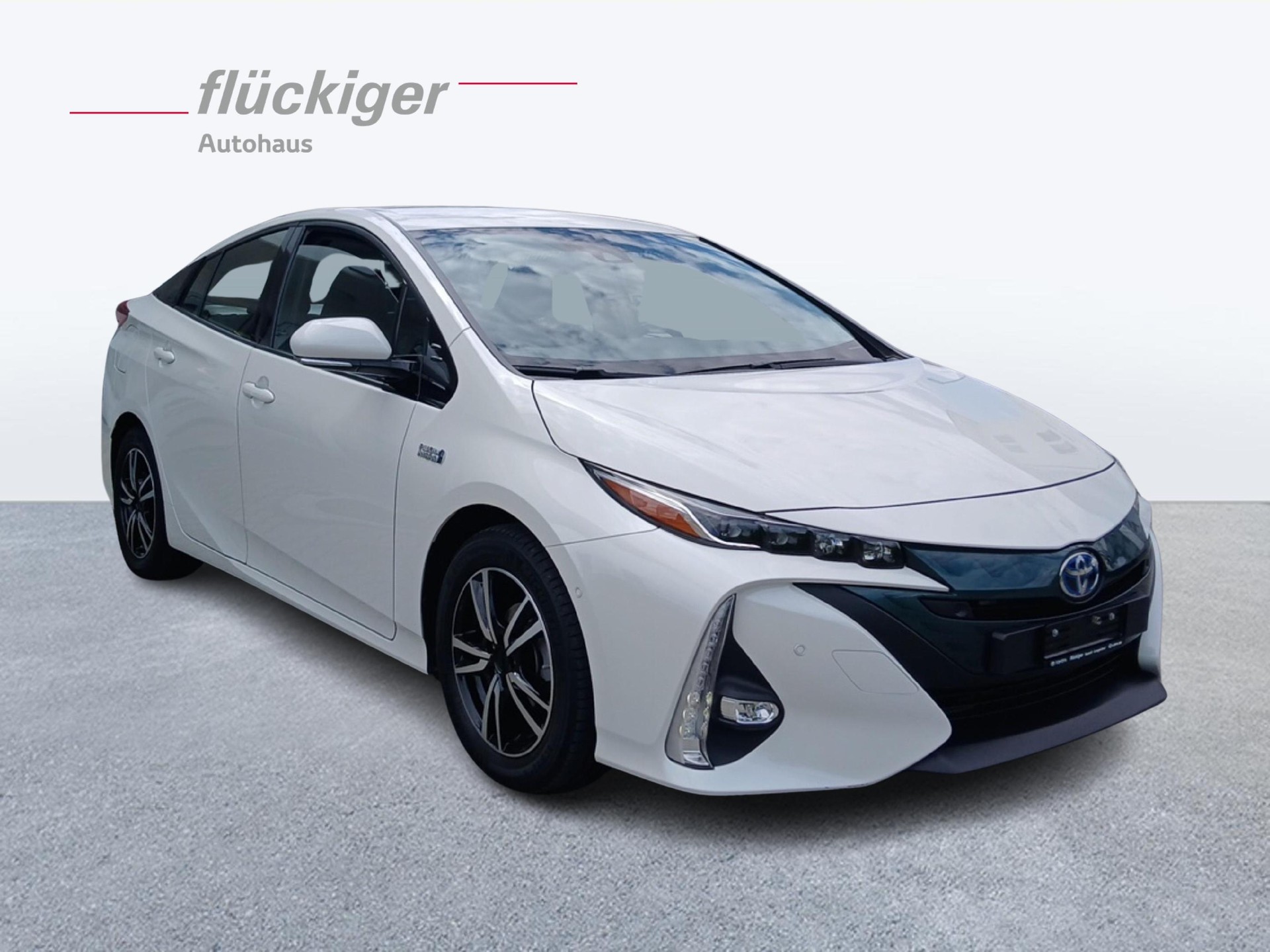 TOYOTA Prius 1.8 VVTi HSD Plug-In Premium-image-6