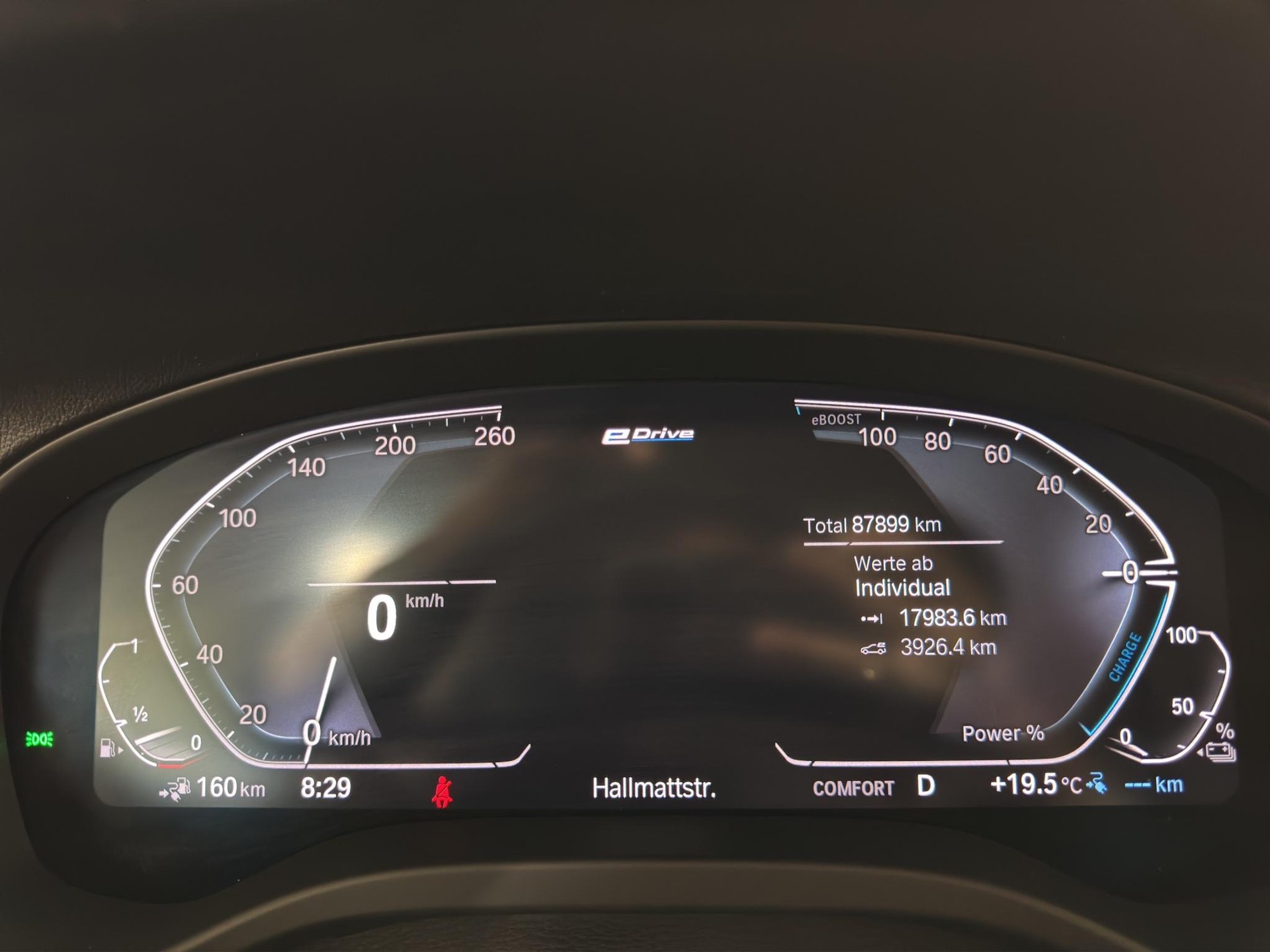 BMW X3 30e xDrive-image-13
