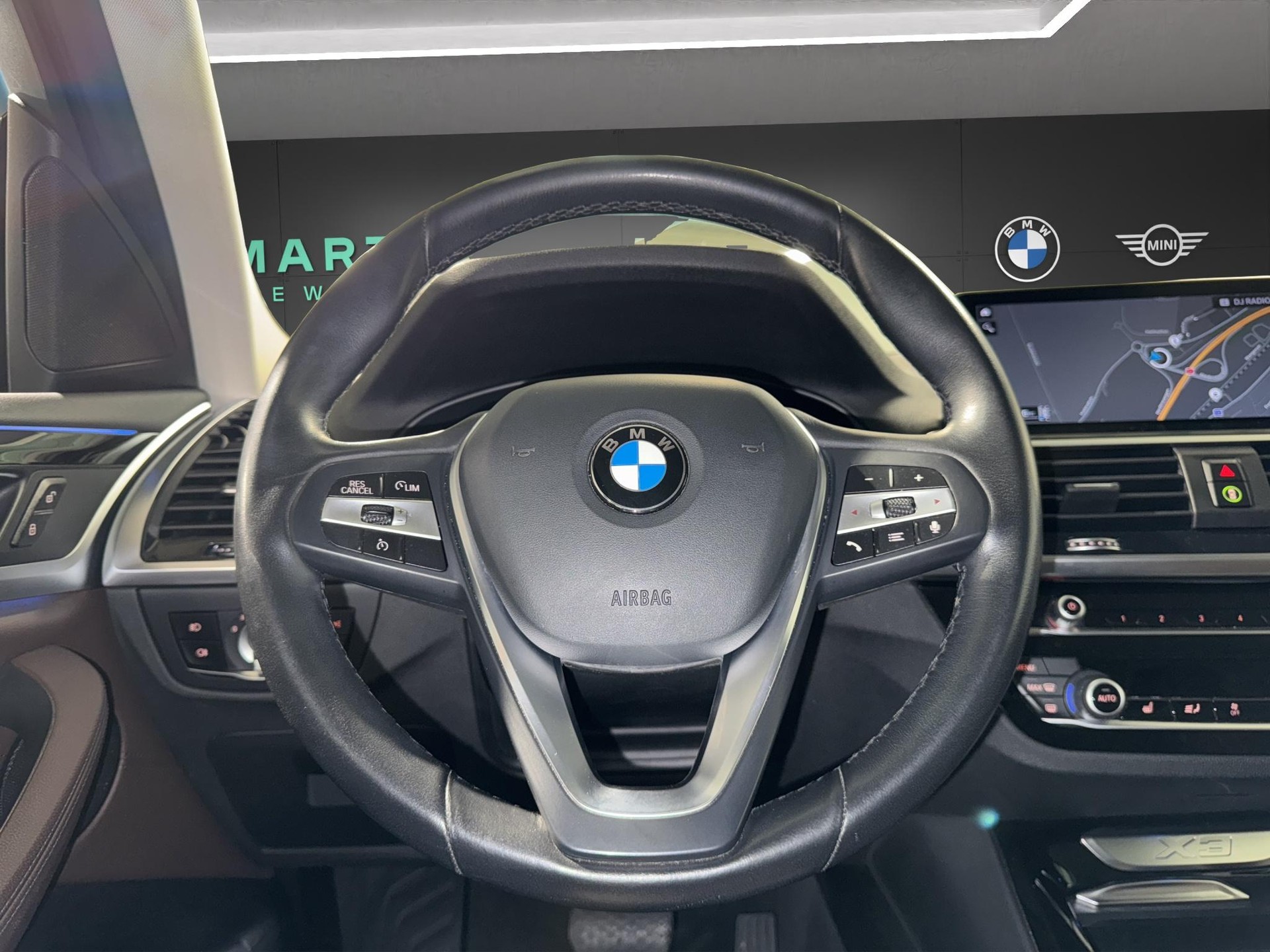 BMW X3 30e xDrive-image-14