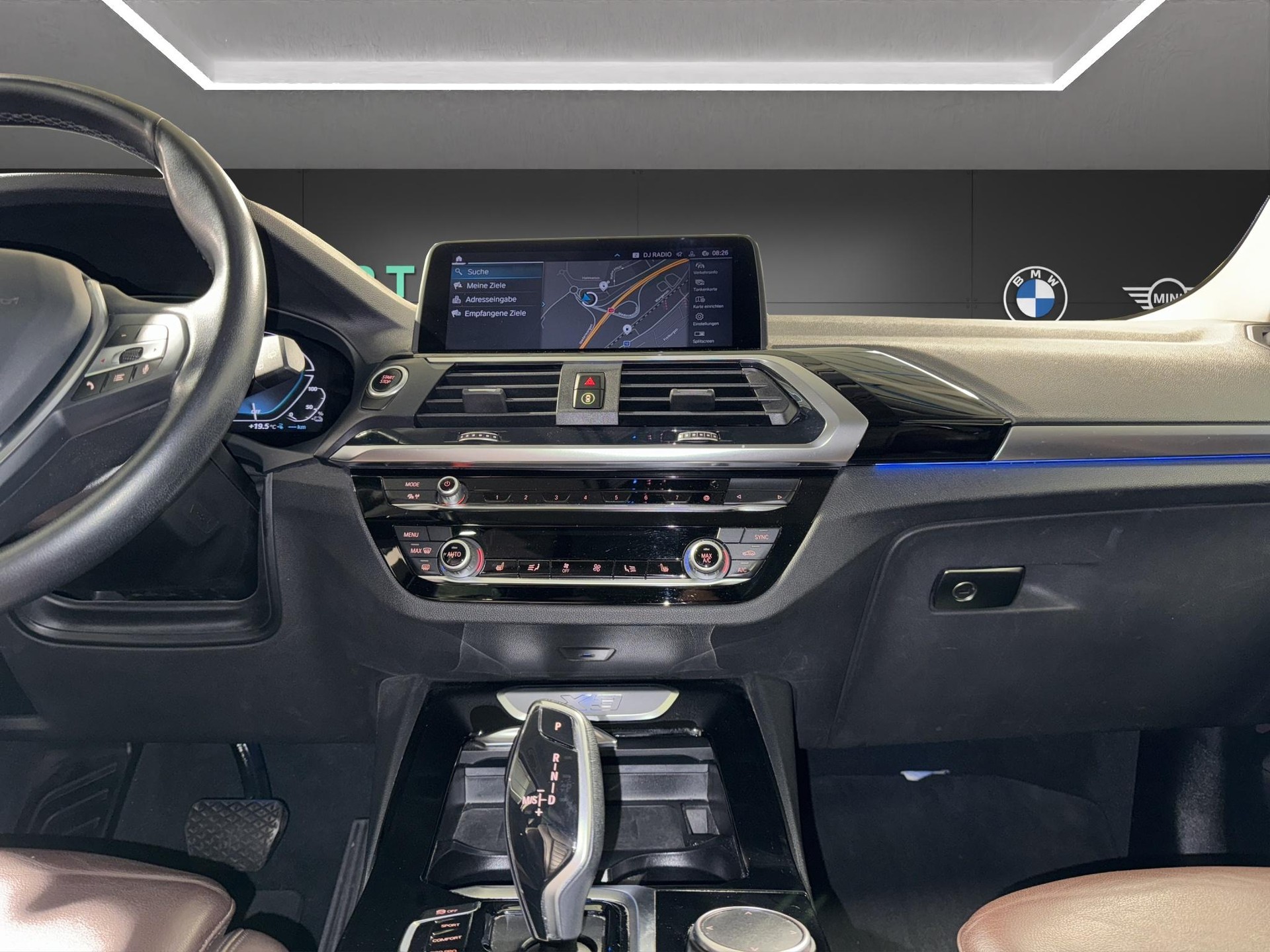 BMW X3 30e xDrive-image-19