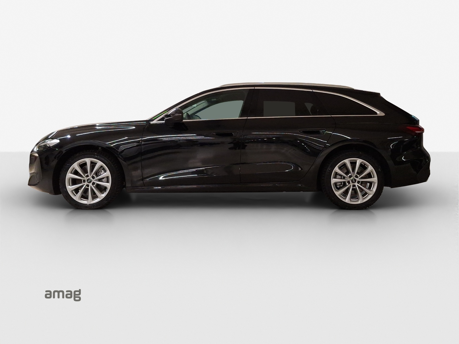 AUDI A5 Avant TDI quattro 150 kW Attraction S tronic-image-1