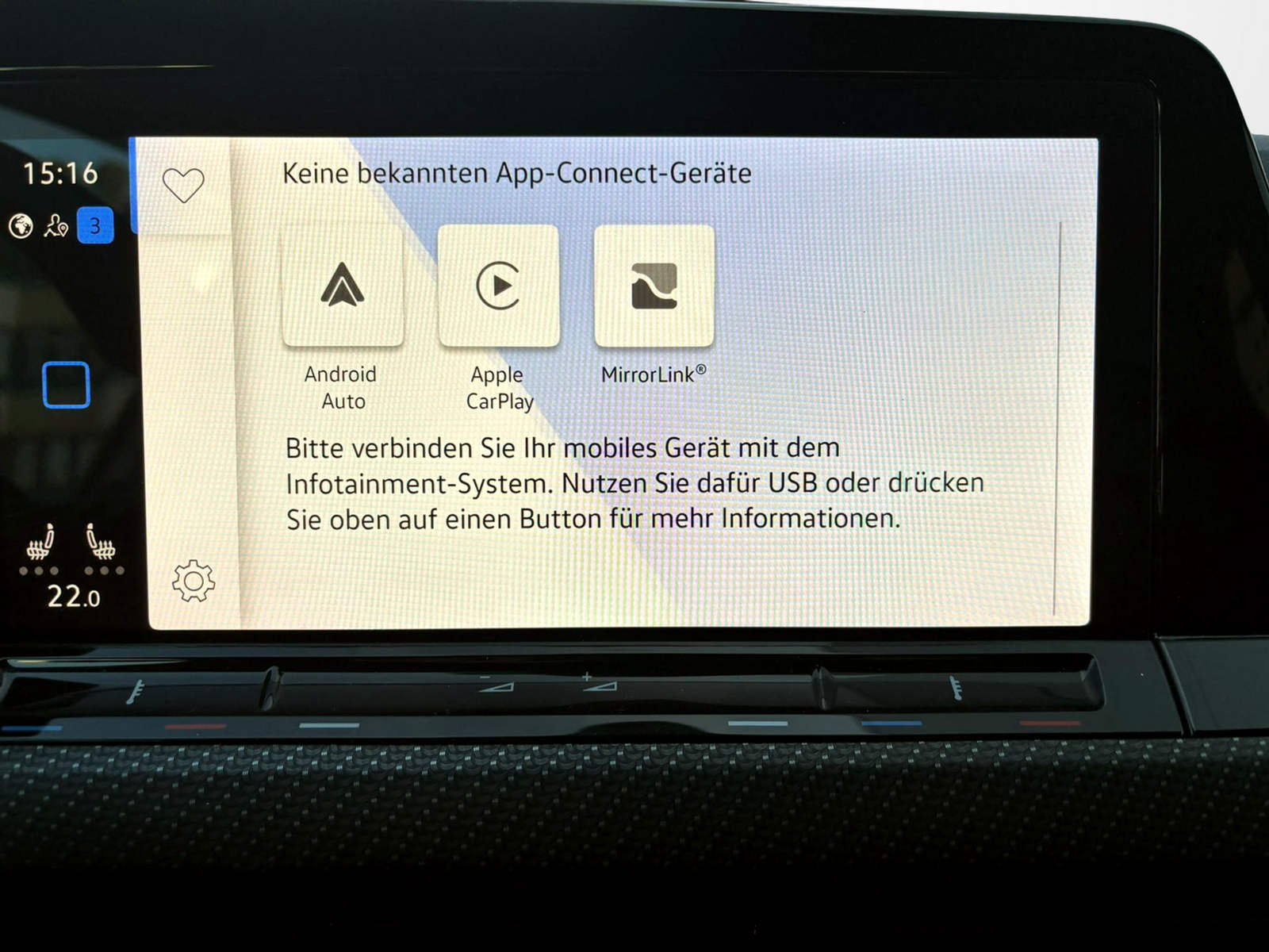 VW Golf 1.5 eTSI mHEV ACT R-Line DSG-image-8