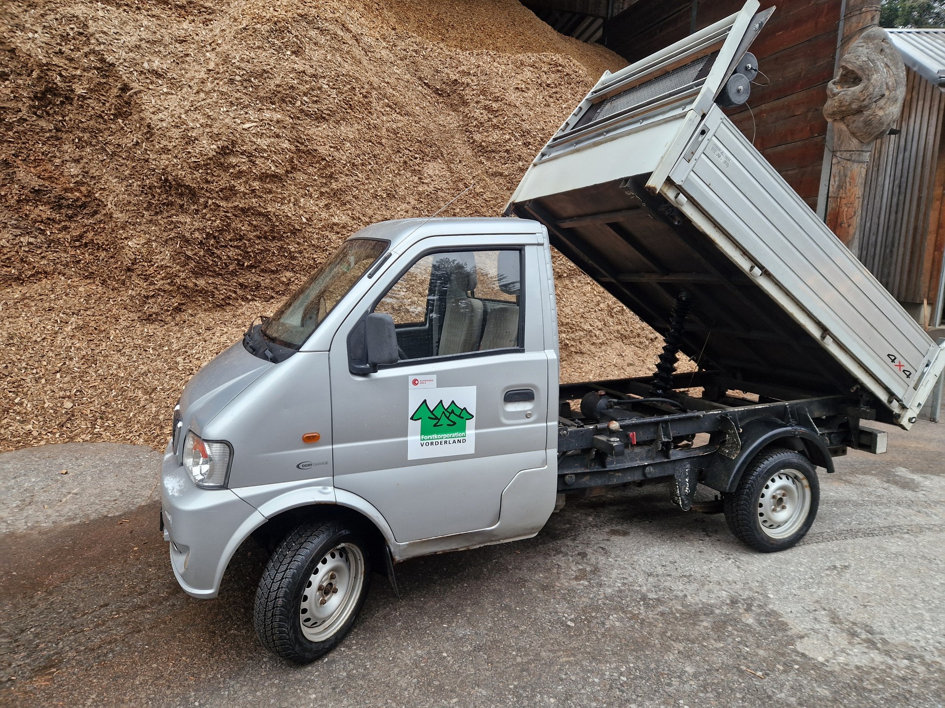 DFSK Mini Kipper 1.3i 4x4
